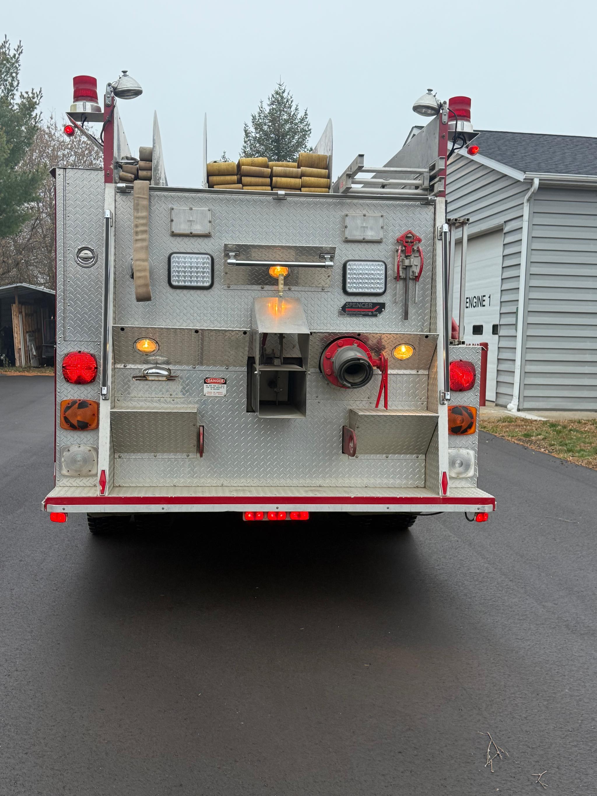 1994 Spencer GMC Pumper Tanker - image 5
