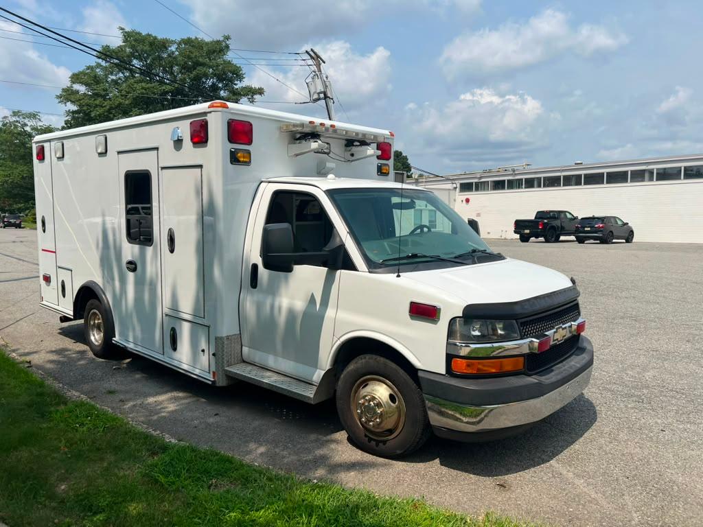 2014 Wheeled Coach Chevrolet Type II Ambulance - image 1