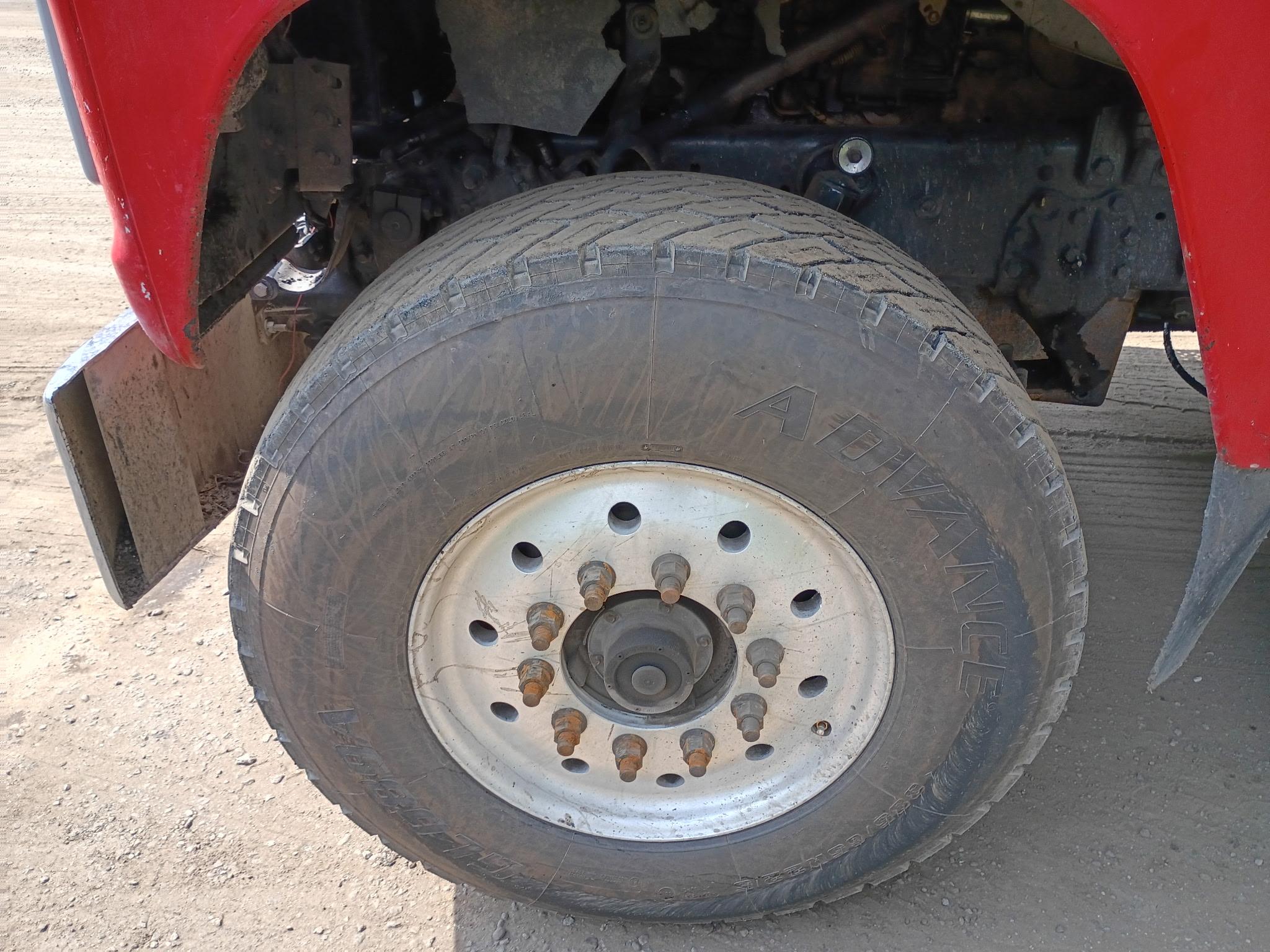 1997 Ford L9000 Dump Truck - image 9