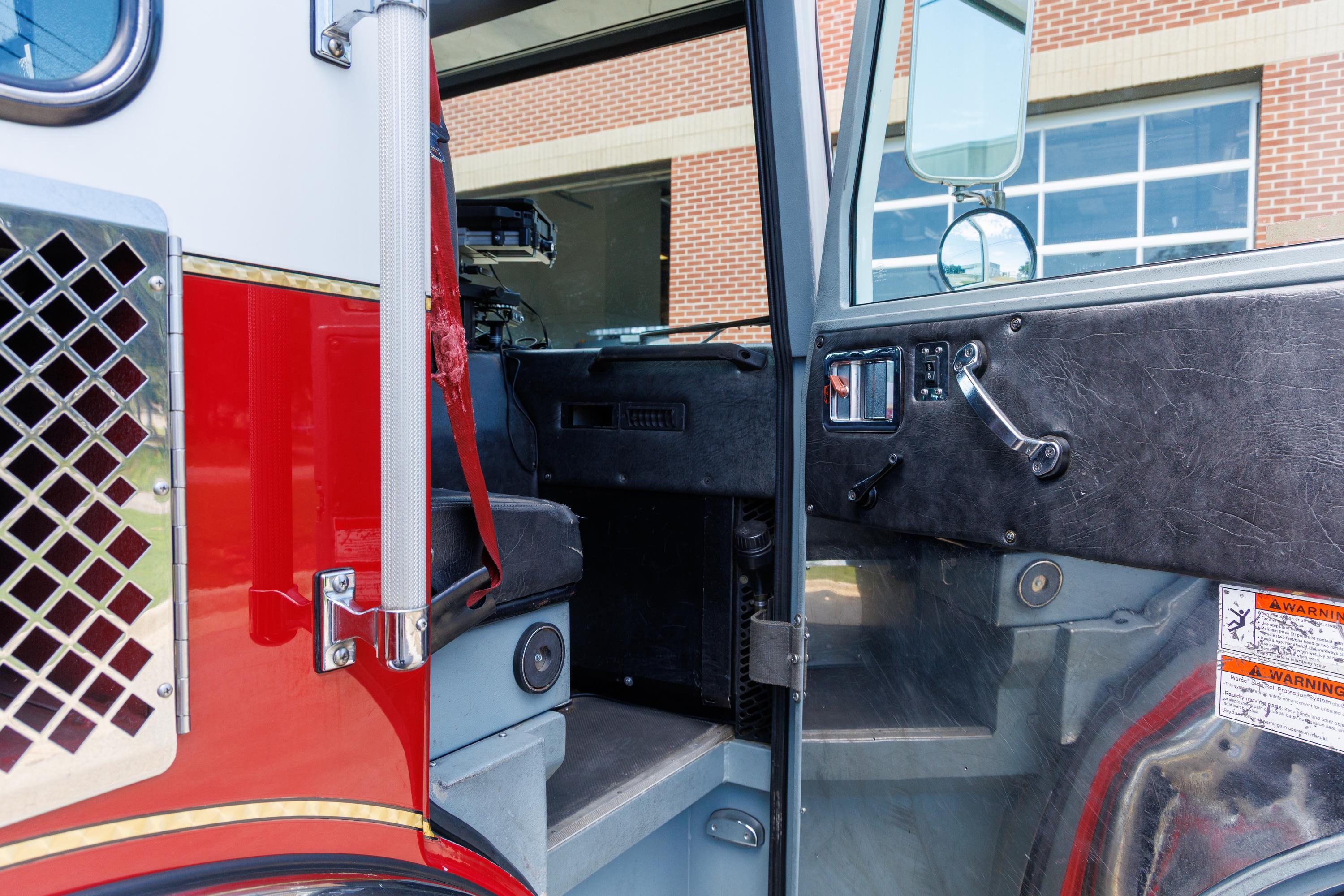 2007 Pierce Dash Pumper - image 32