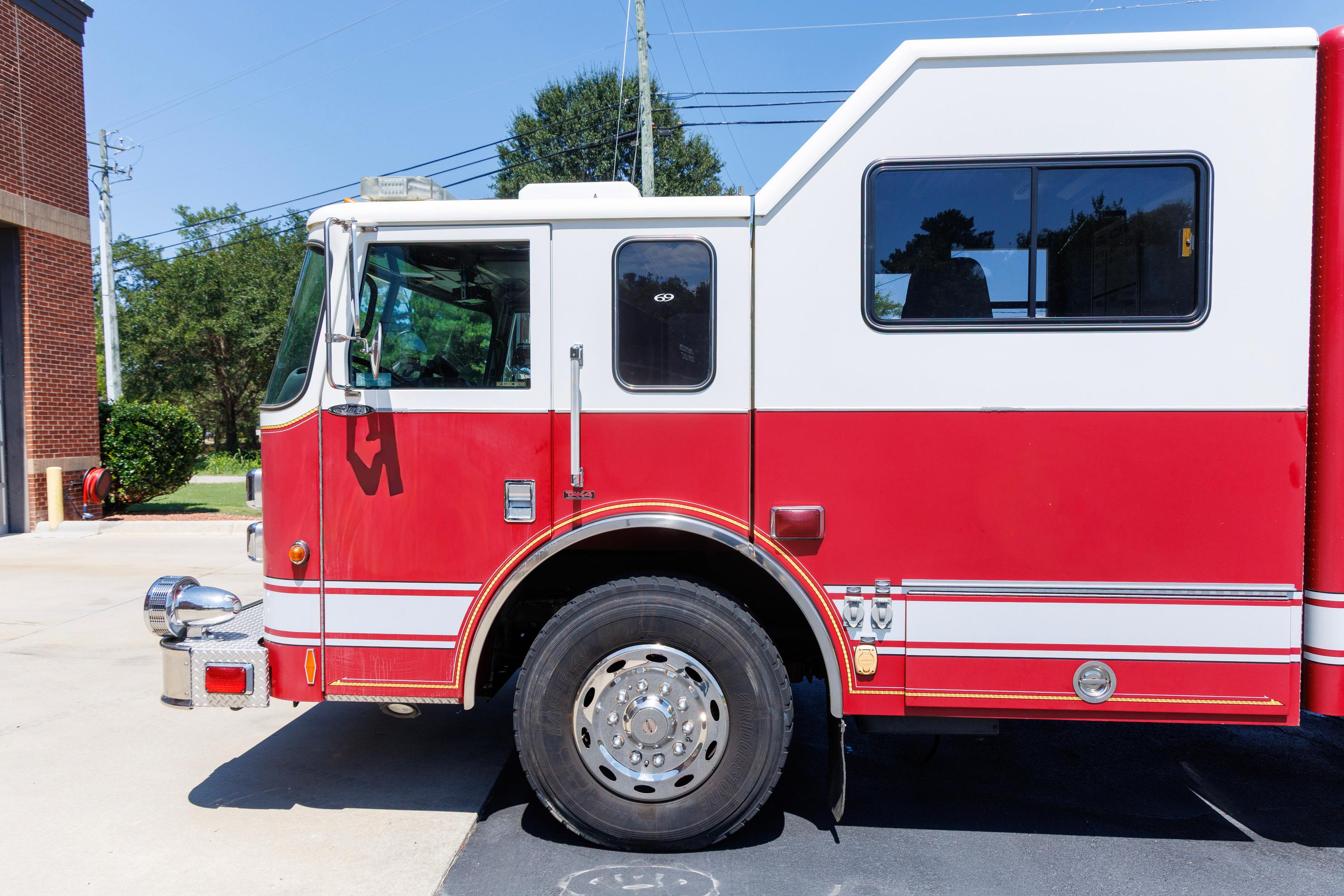 2004 Pierce Lance Heavy Rescue - image 14