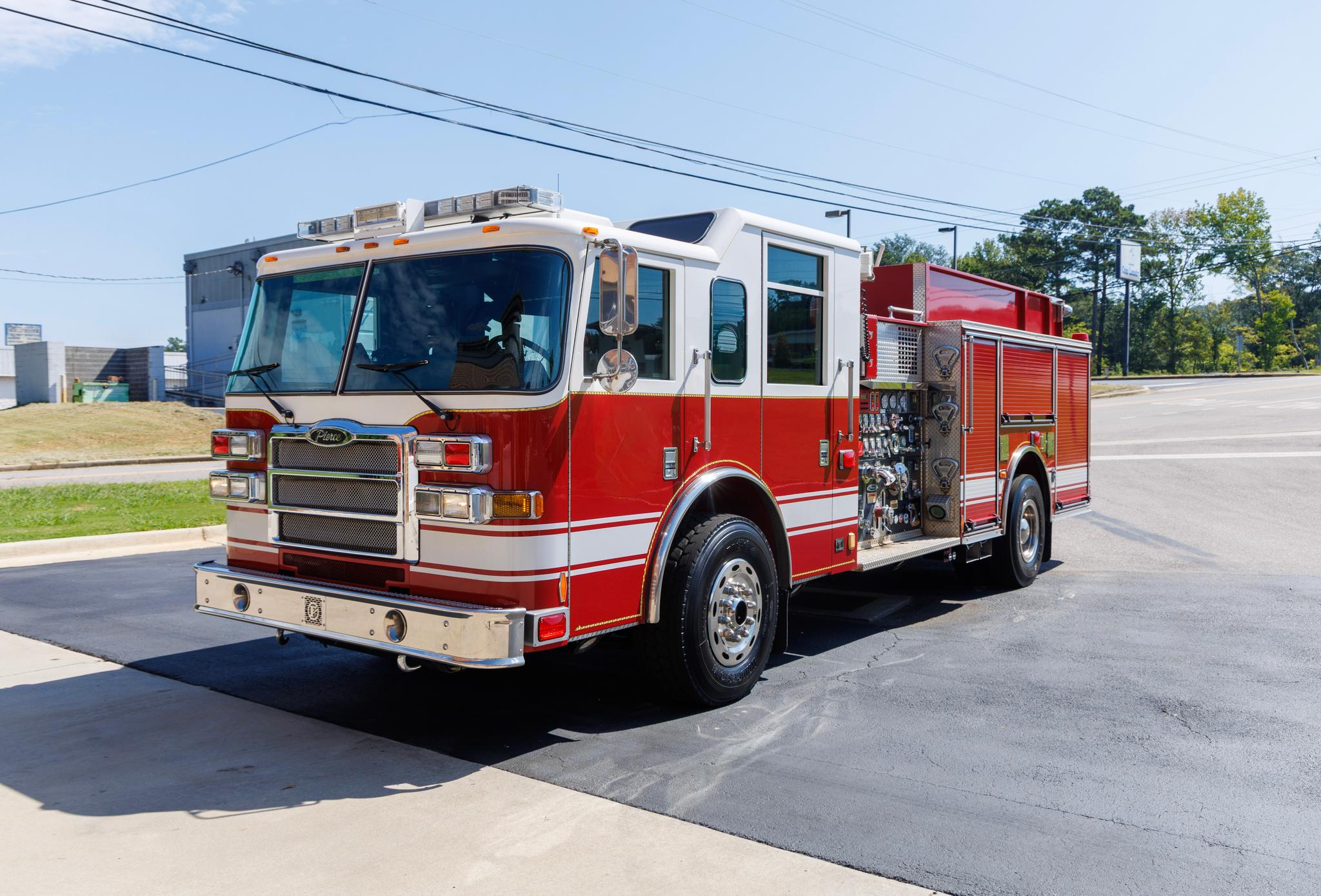 2007 Pierce Dash Pumper - image 1