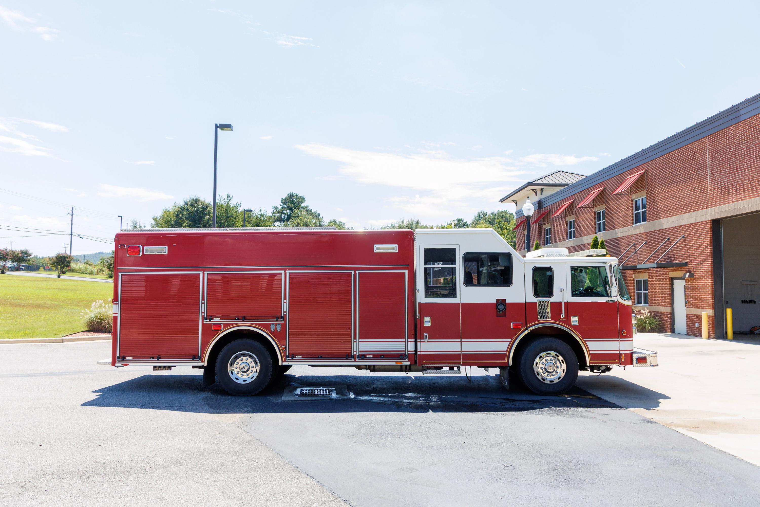 2004 Pierce Lance Heavy Rescue - image 13