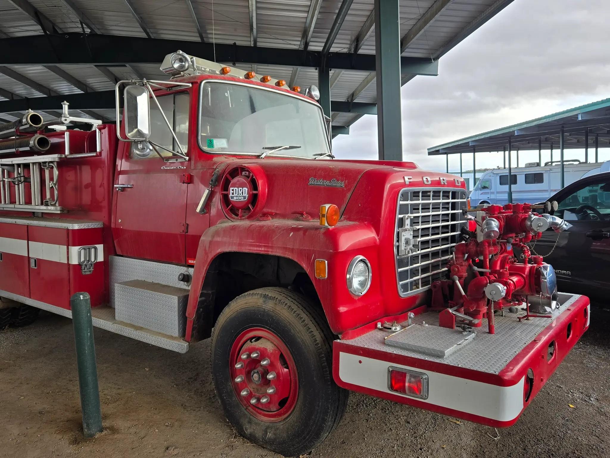 1980 Westates Ford Pumper Tanker - image 2