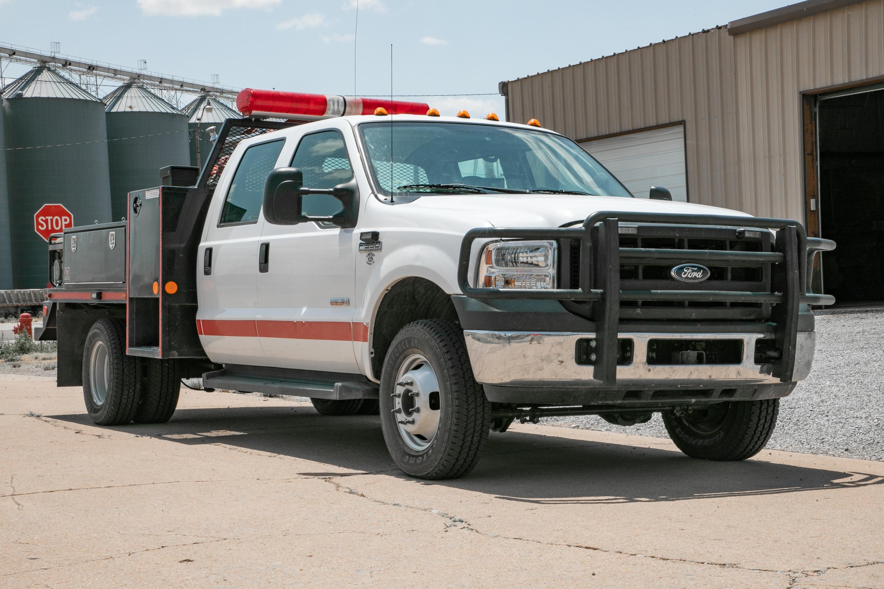 2006 Ford F-350 4x4 Brush Truck - image 7