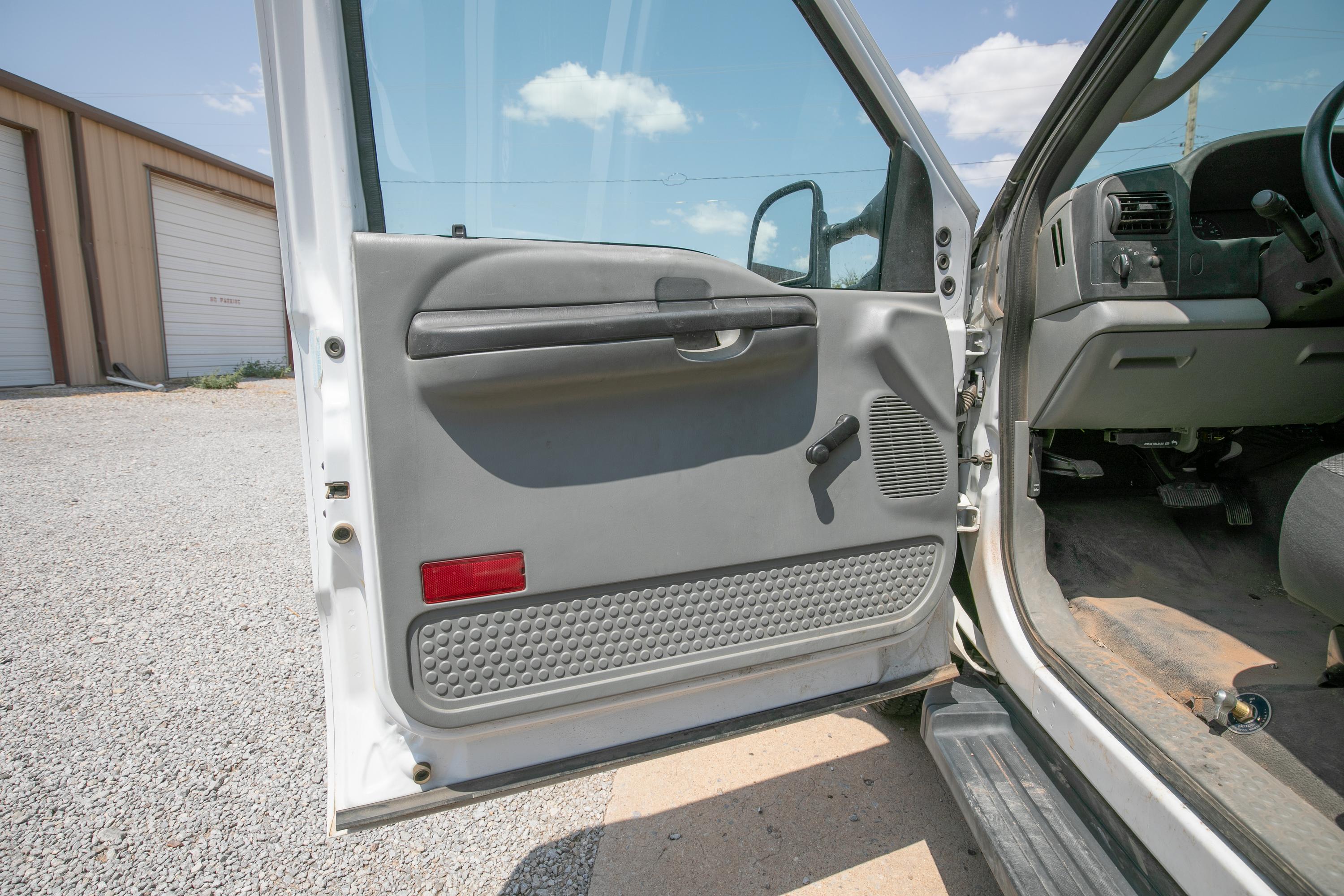 2006 Ford F-350 4x4 Brush Truck - image 97
