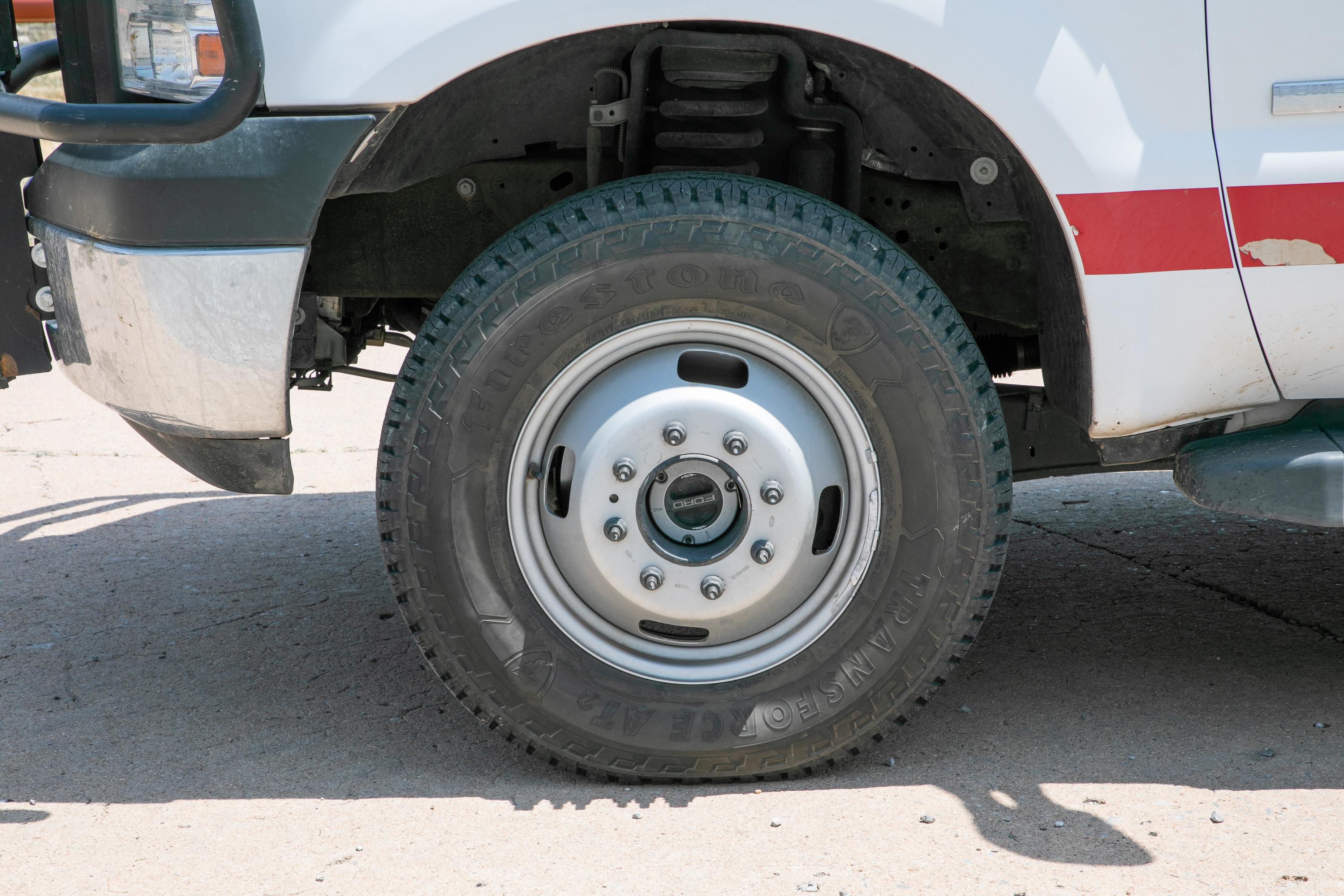 2006 Ford F-350 4x4 Brush Truck - image 32