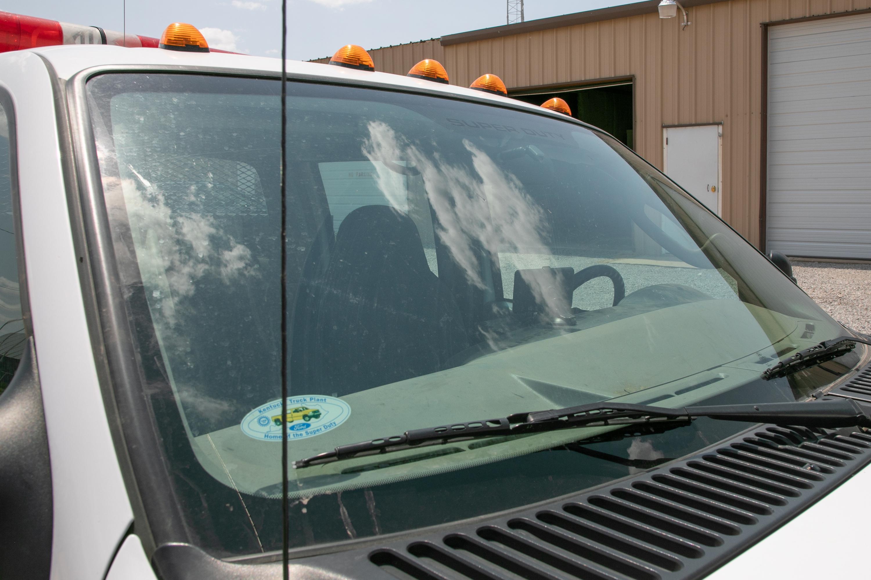 2006 Ford F-350 4x4 Brush Truck - image 42