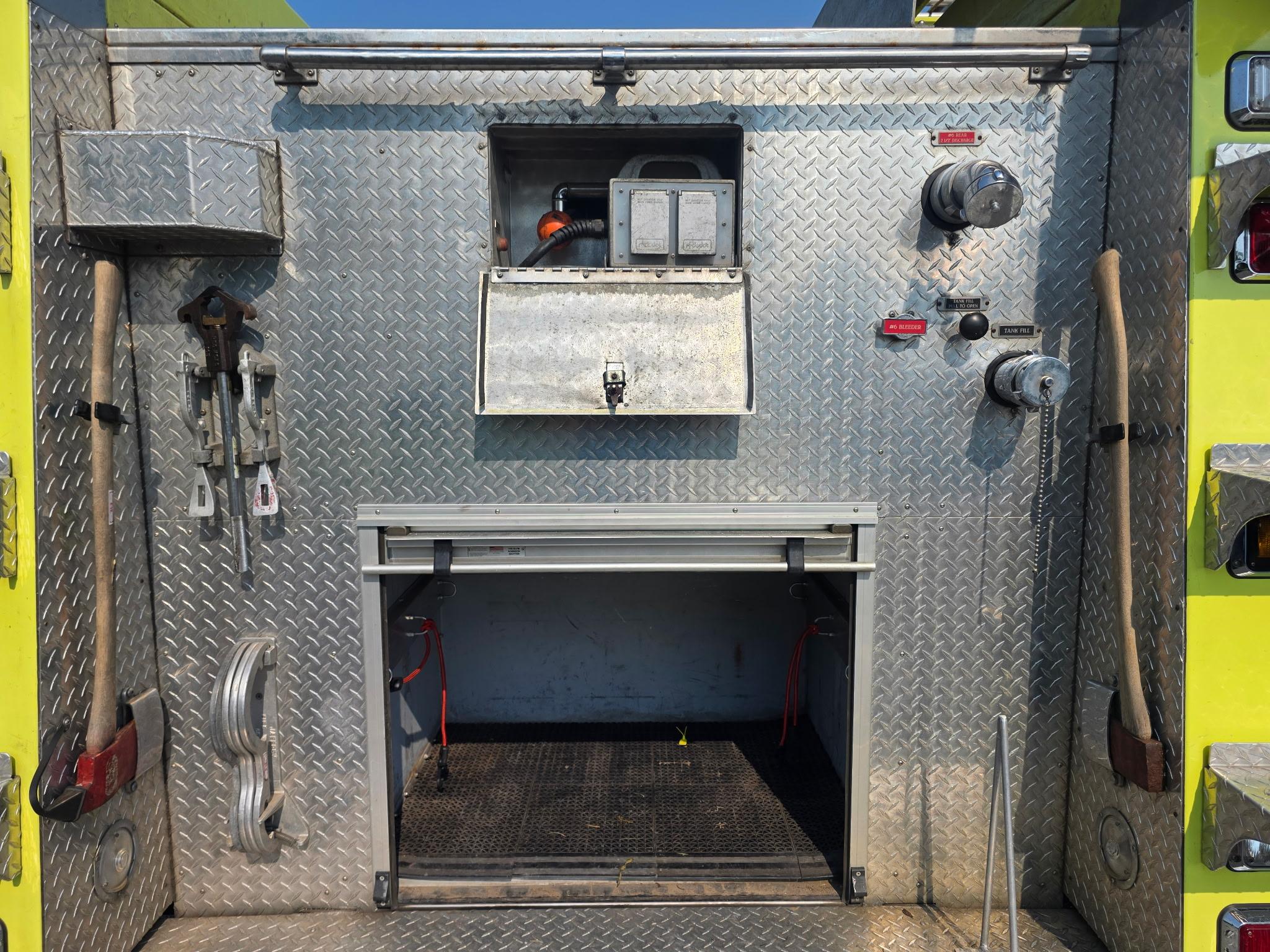 1999 Custom Fire Peterbilt Pumper - image 26
