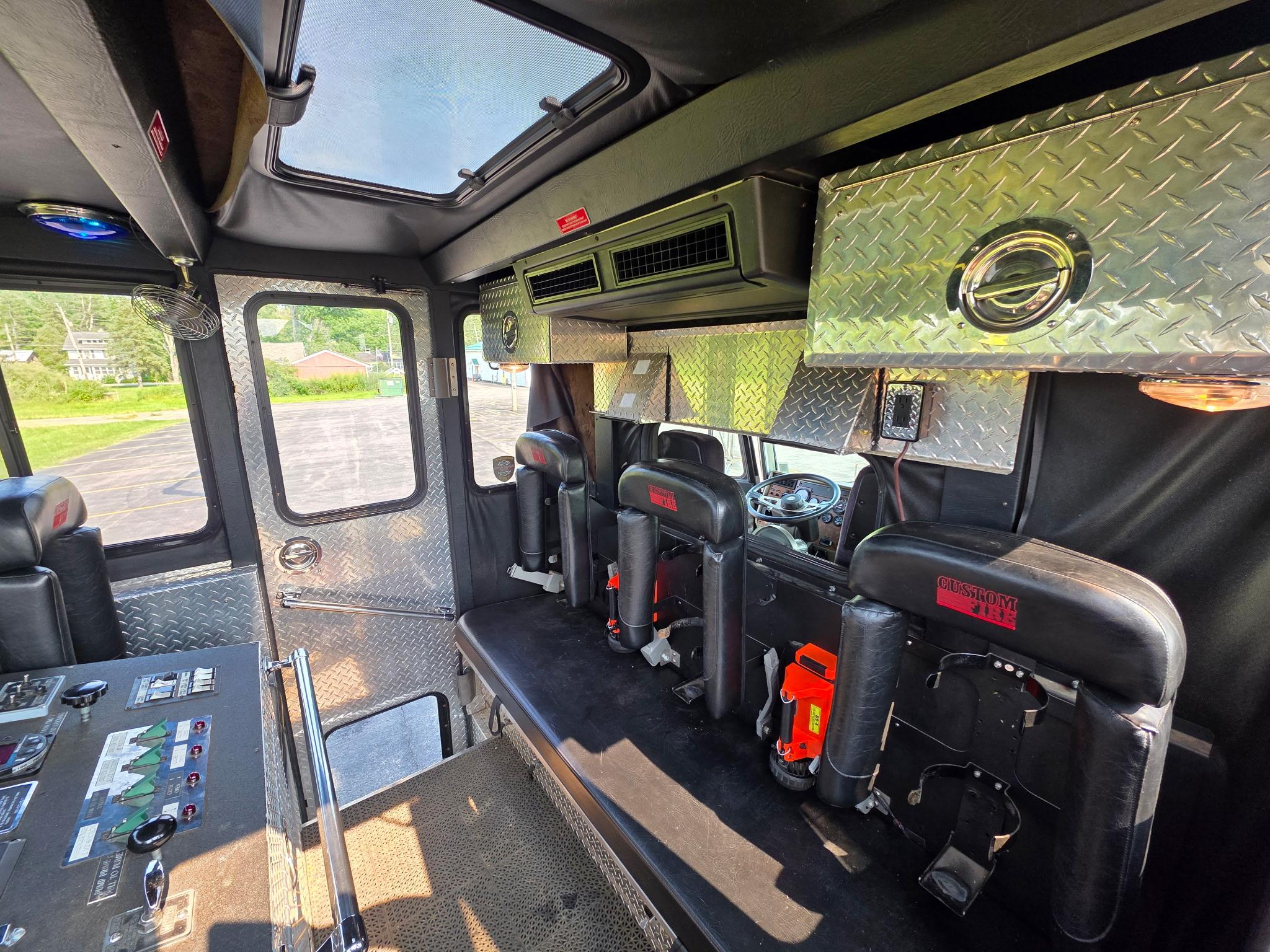1999 Custom Fire Peterbilt Pumper - image 16