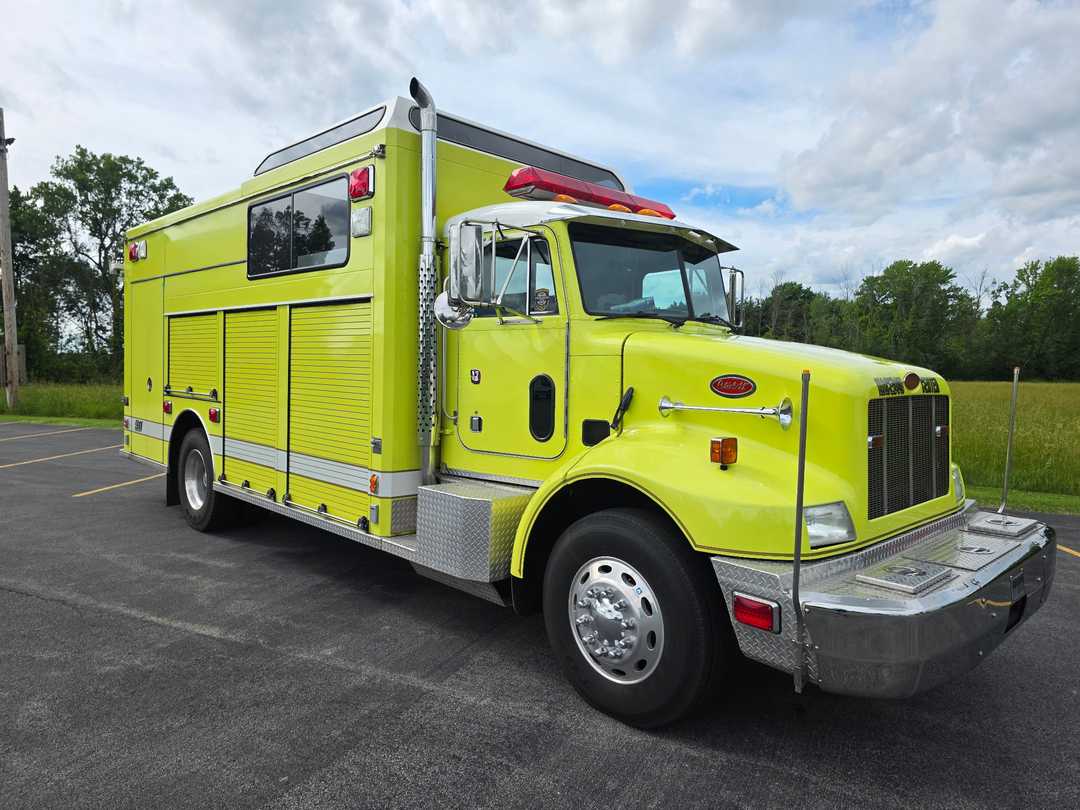1996 Custom Fire Peterbilt Heavy Rescue