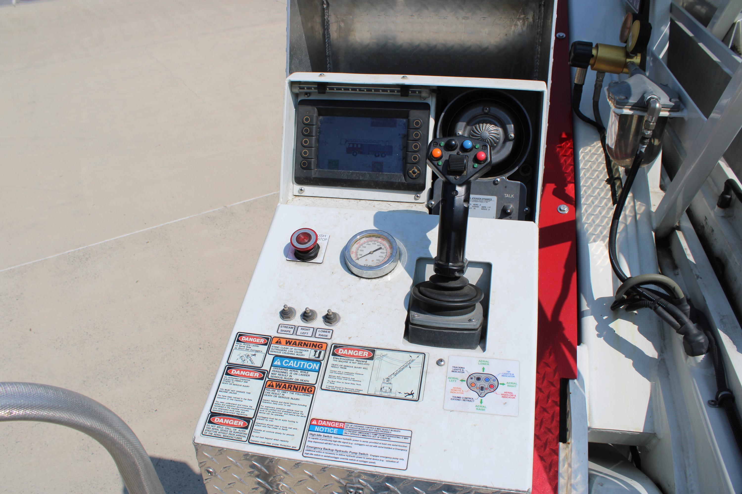 2012 Rosenbauer Spartan 104' Aerial - image 47