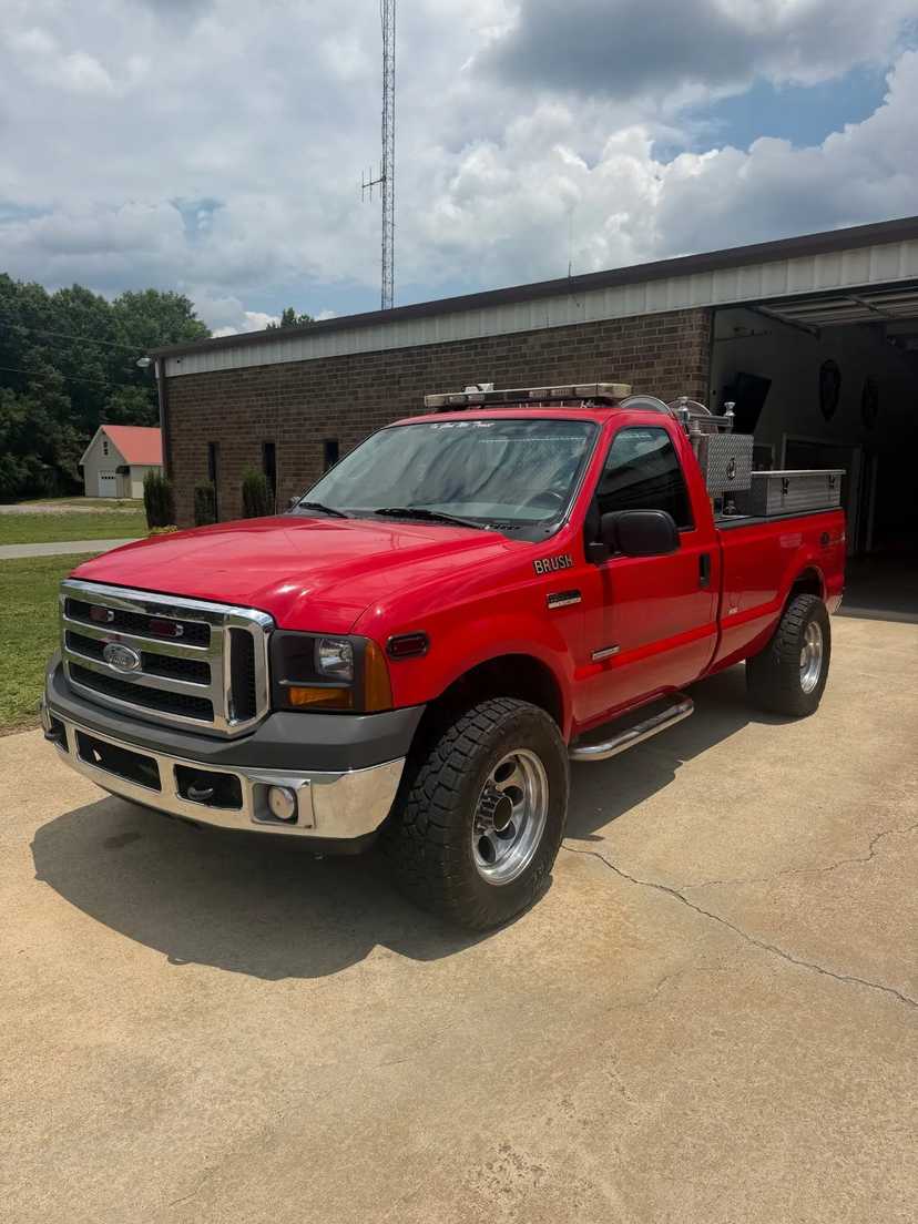 2005 Ford F350 4x4 Brush Truck