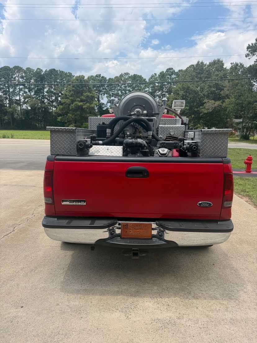 2005 Ford F350 4x4 Brush Truck — photo 4