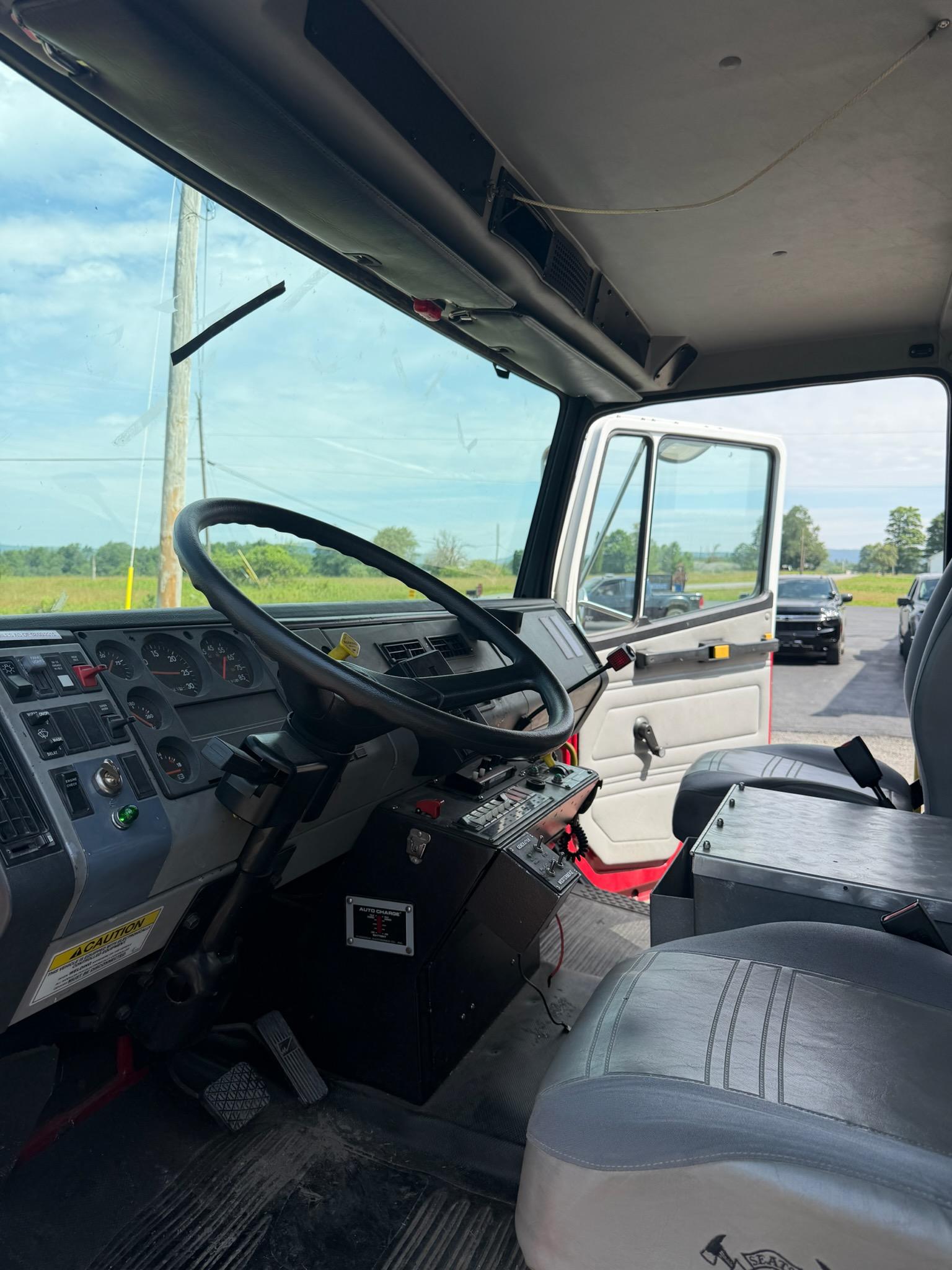 1998 Pierce Freightliner Pumper - image 10