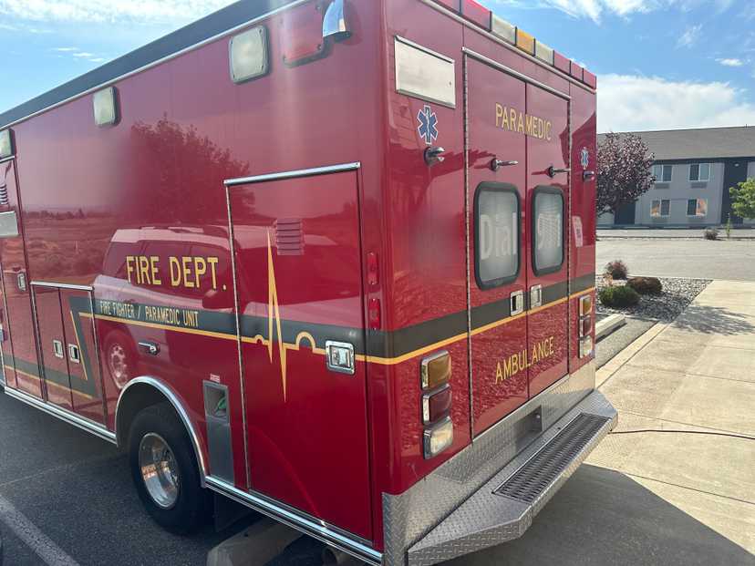 2016 North Star Ford Type II Ambulance — photo 8