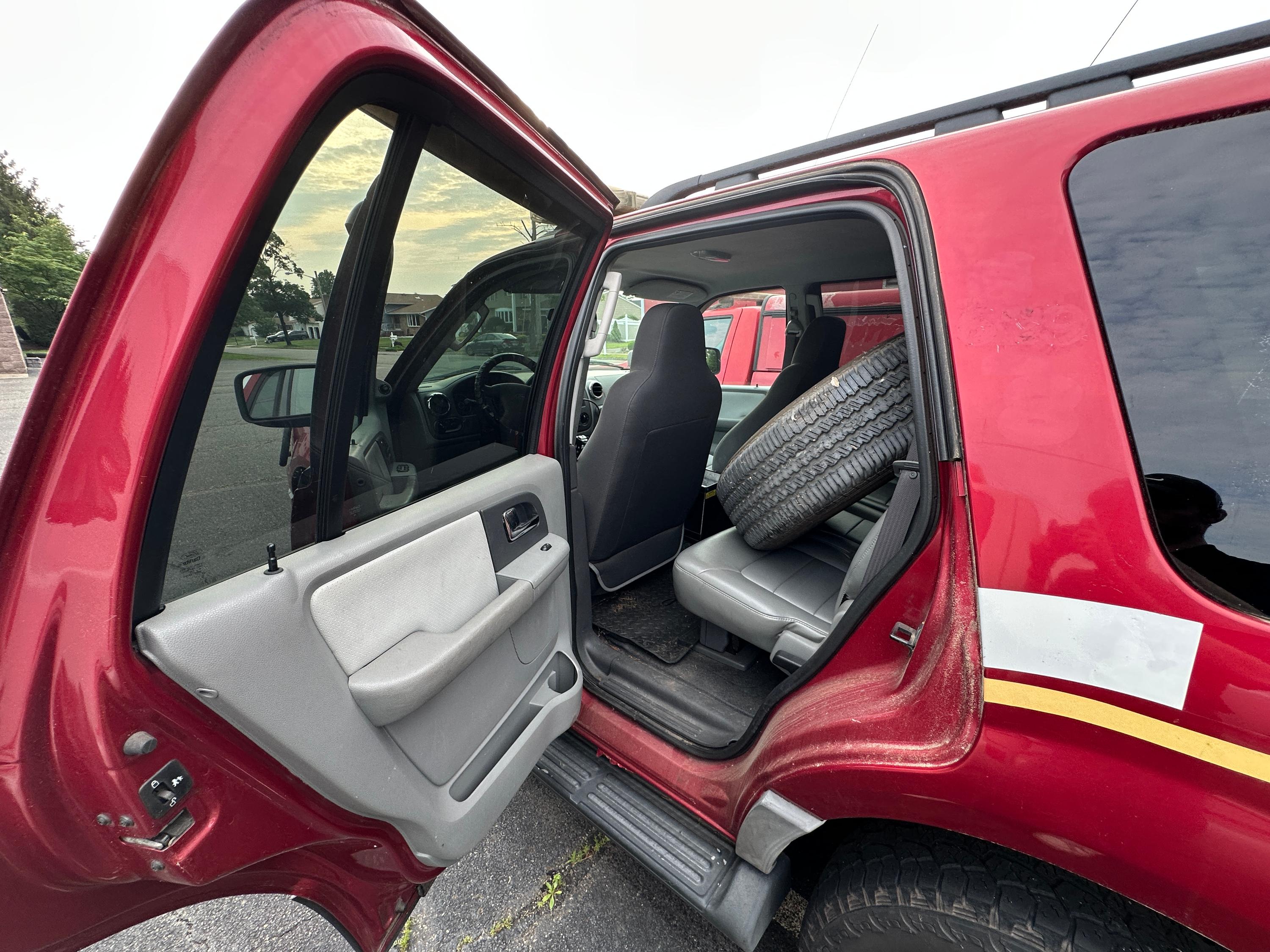 2006 Ford Expedition XLT - image 10