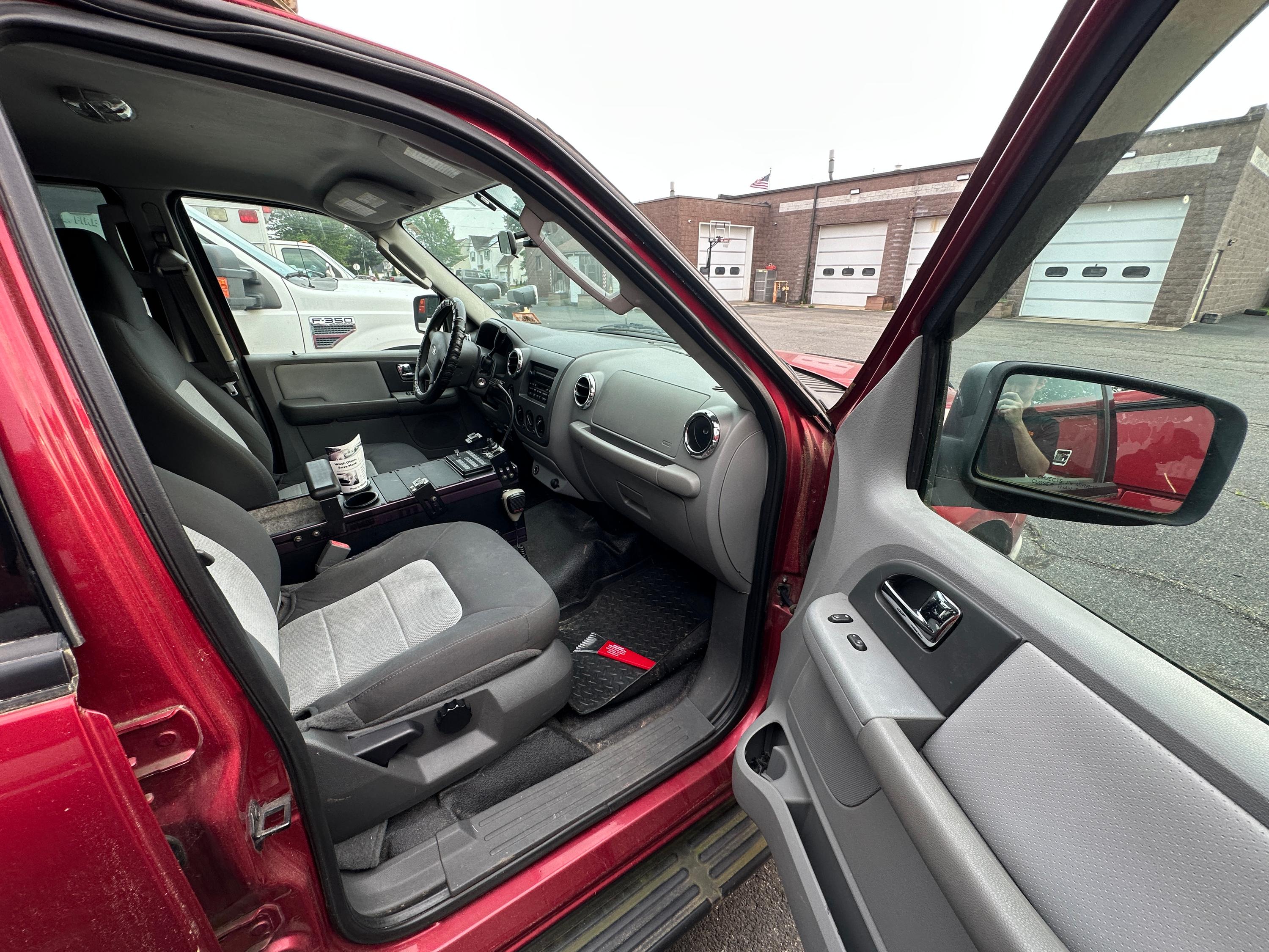 2006 Ford Expedition XLT - image 12