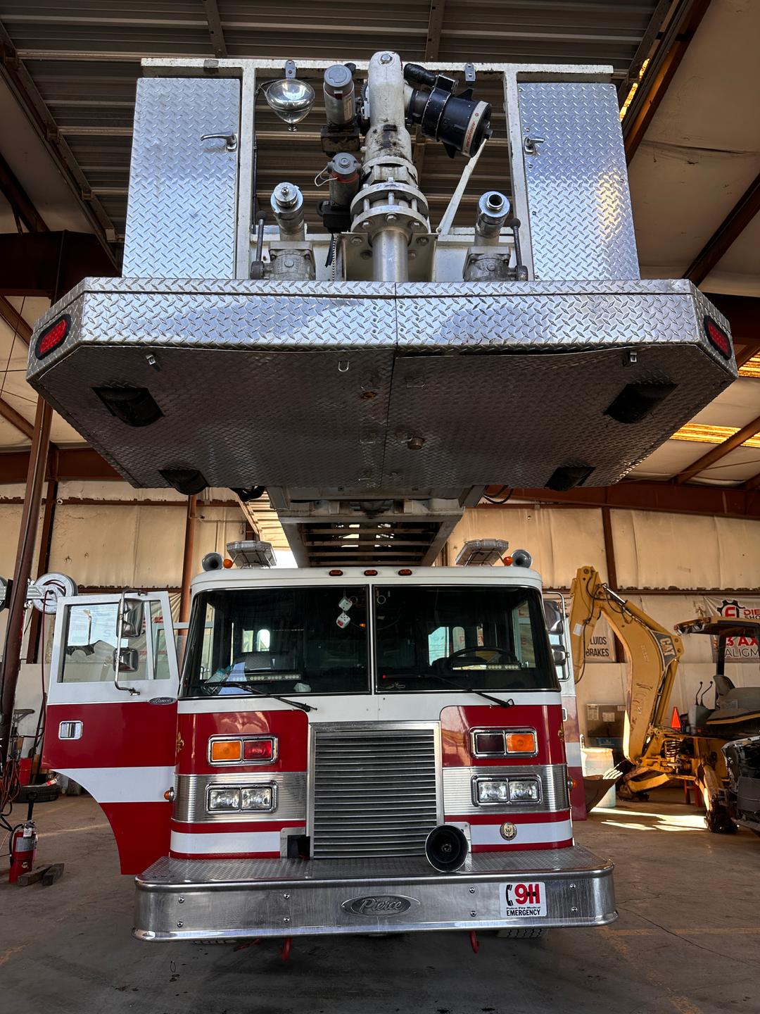 1988 Pierce 105' Aerial