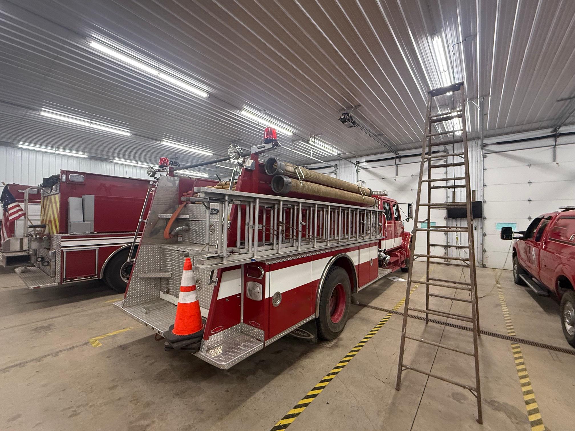 1995 Pierce International Pumper - image 5