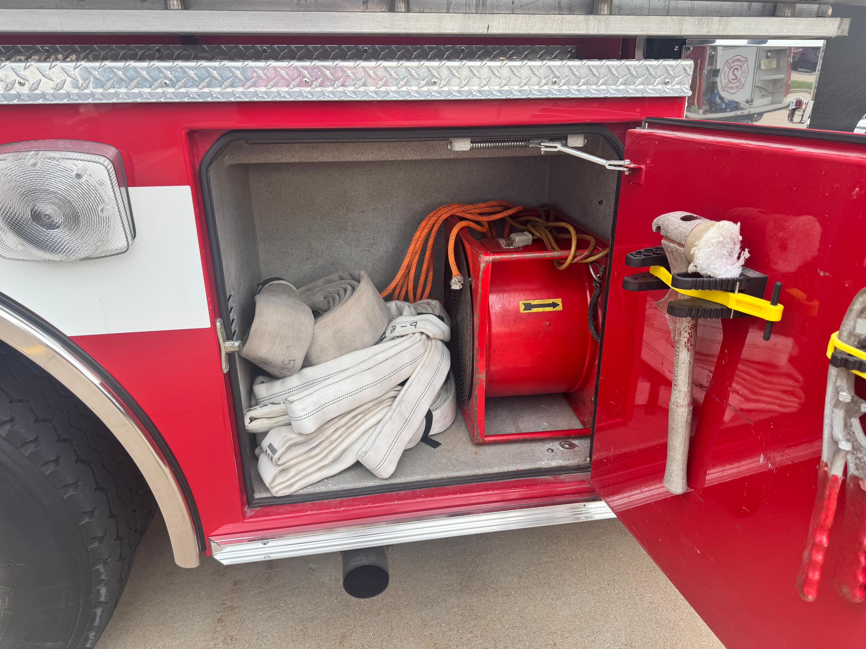 1996 Pierce Saber Pumper - image 30