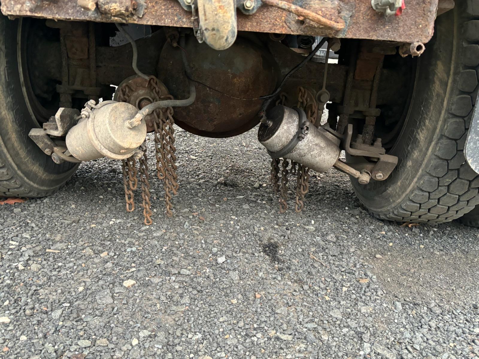 1994 GMC TopKick 8500 Dump Truck - image 10
