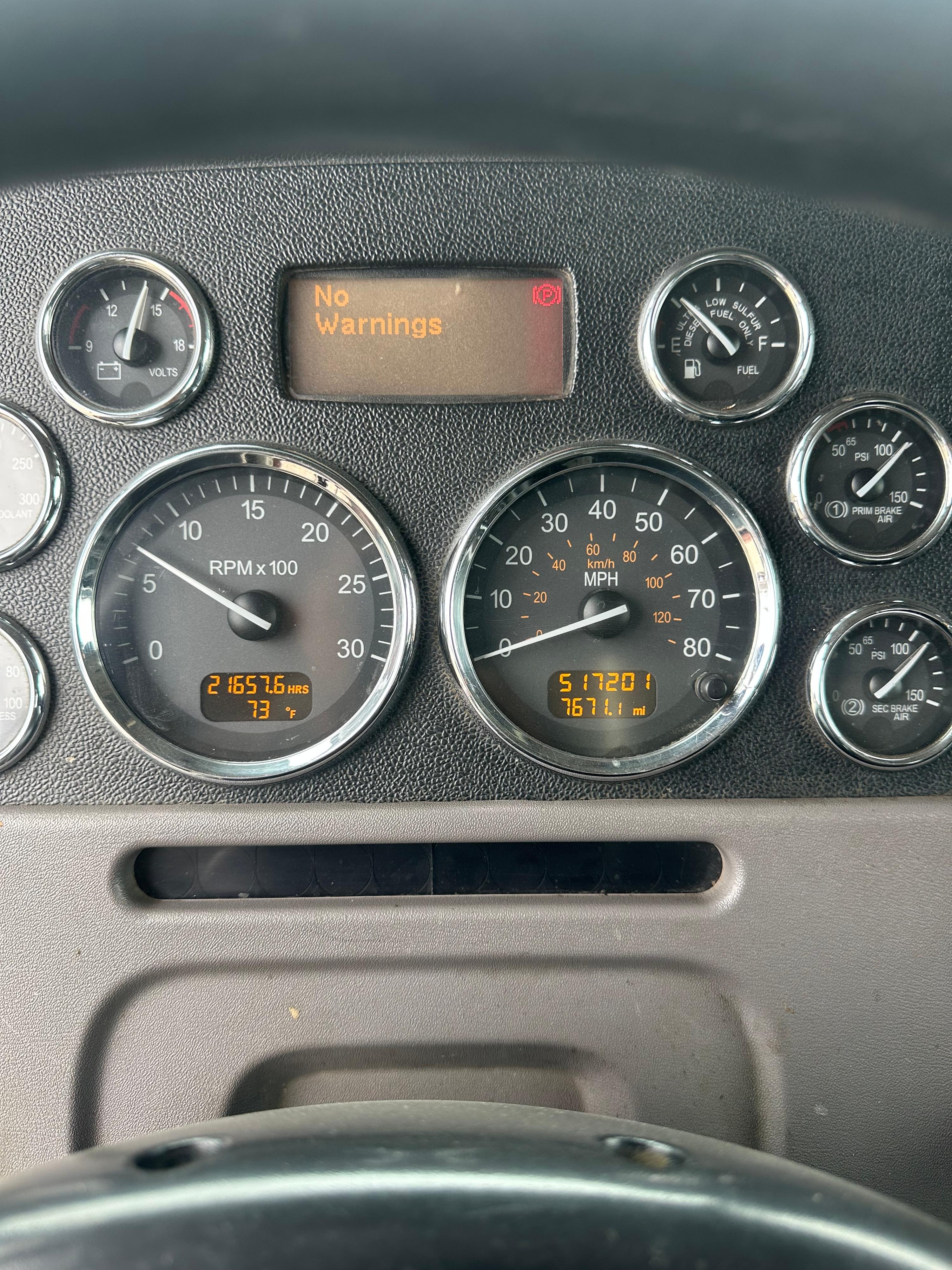2015 Peterbilt 389 Dump Truck - image 8