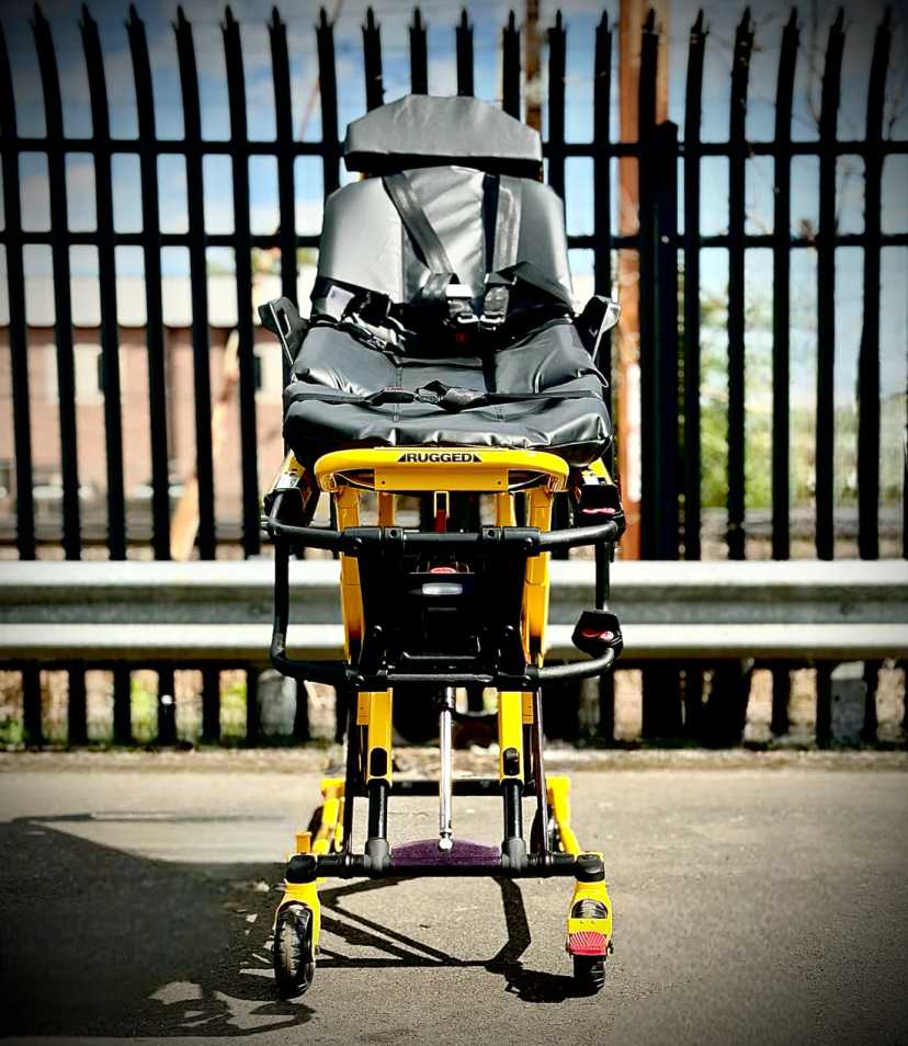 Stryker Power Pro XT 6506 700 LBS Capacity Electric Stretcher With Bariatric XPS — photo 3