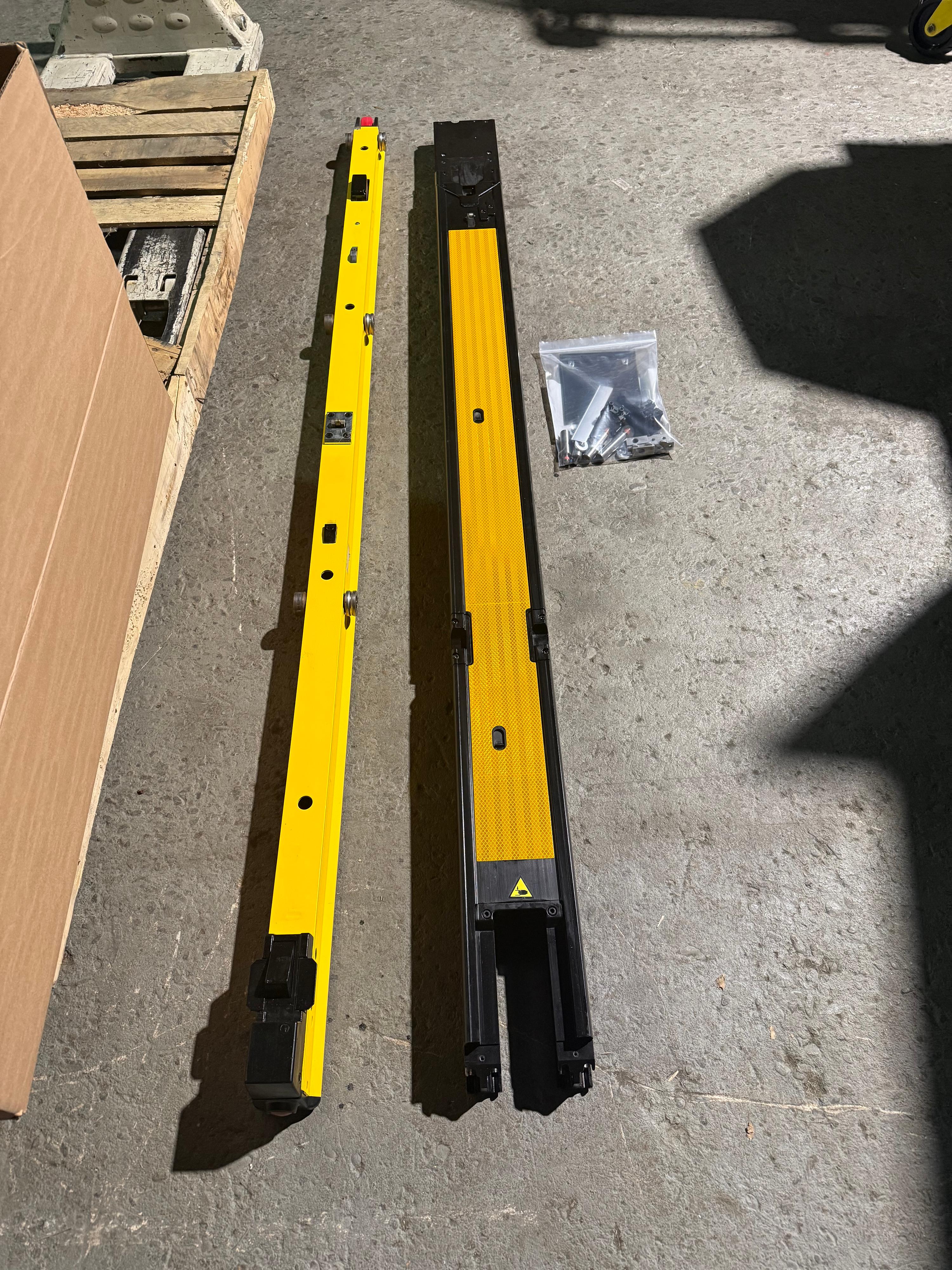 Stryker power-load system 6390 - image 2