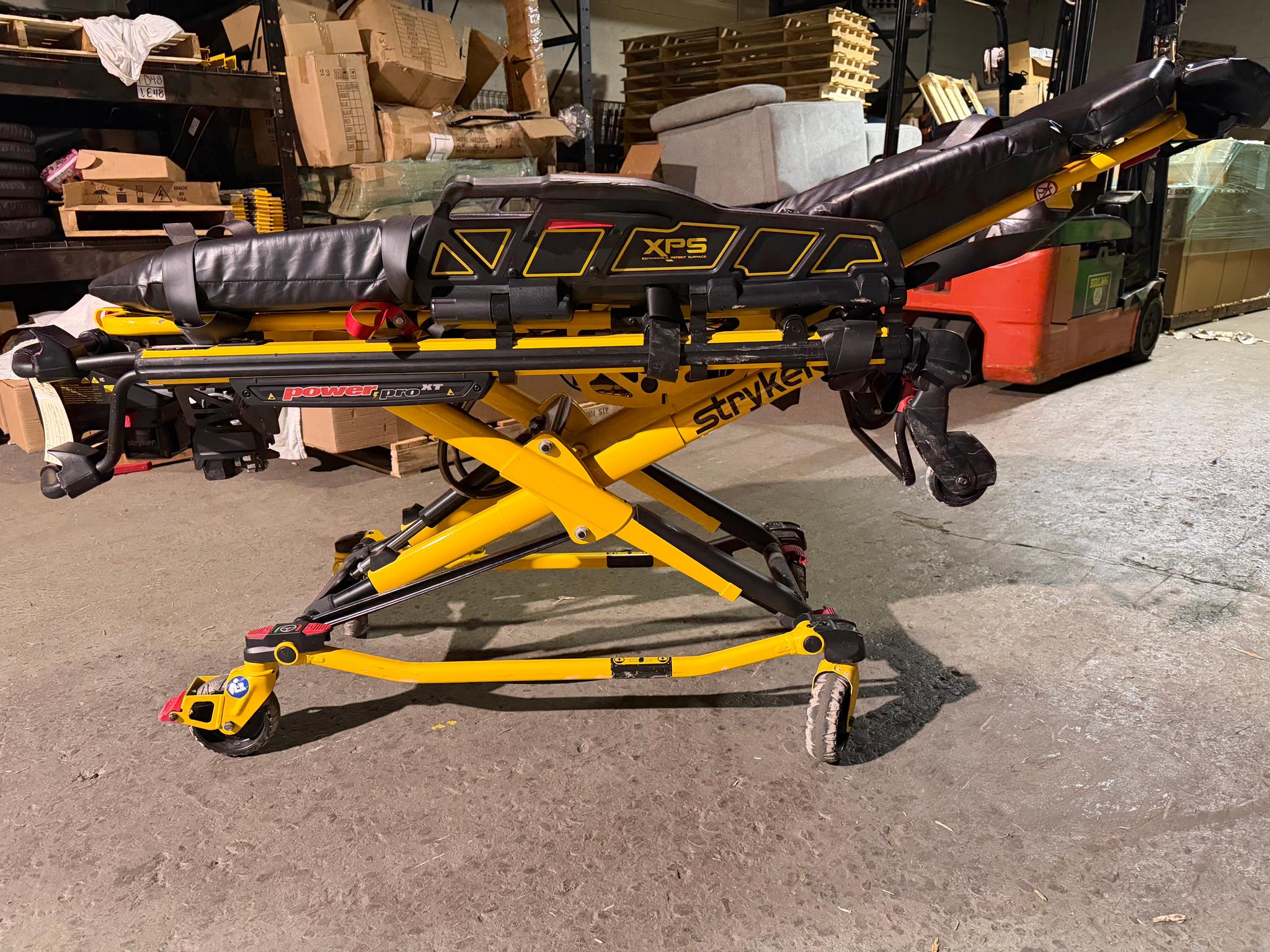 Stryker Power-PRO - Model 6506 and Power-LOAD 6390 system - image 2