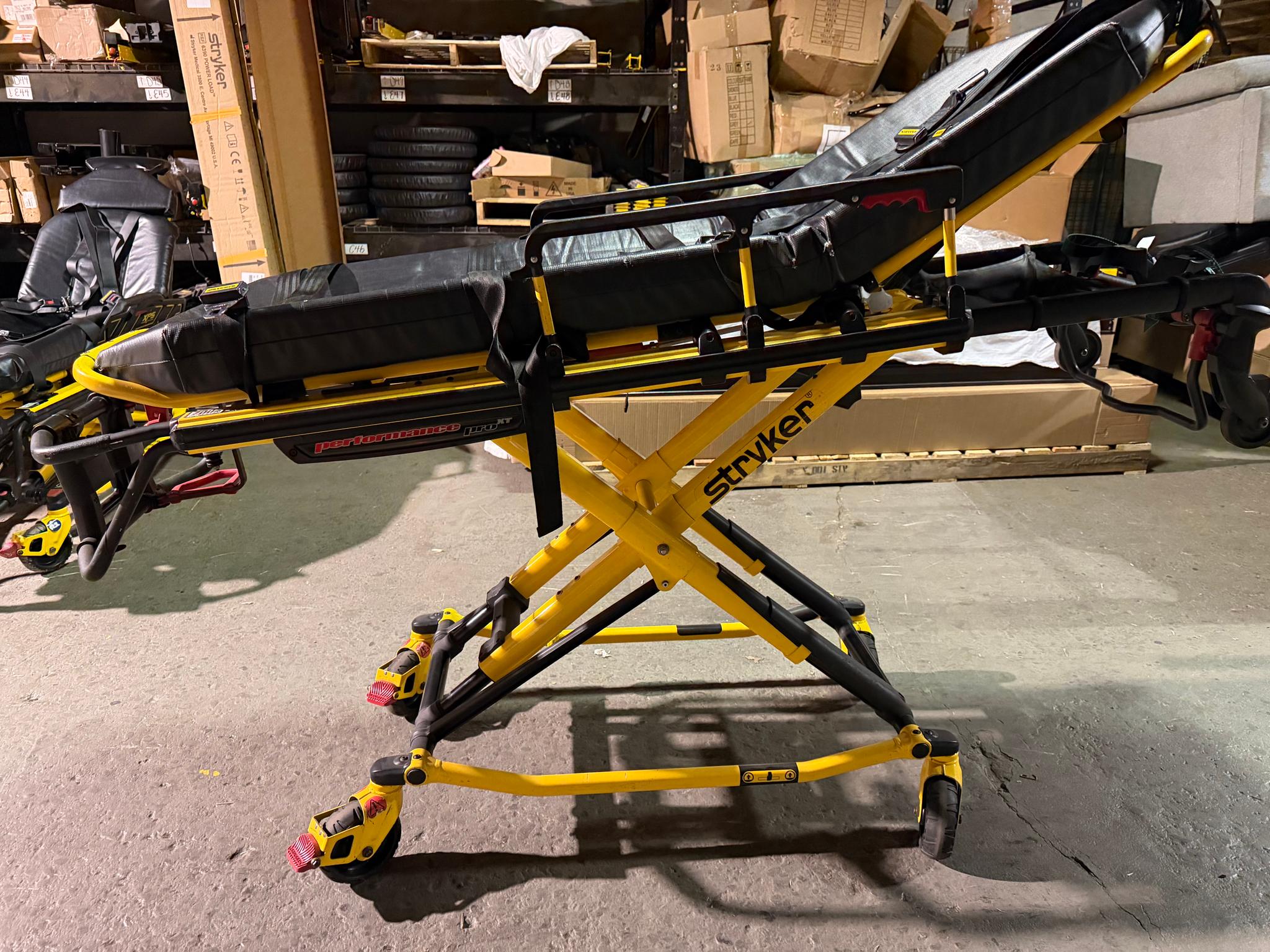 Stryker Performance-PRO XT Stretcher (Model 6086) - image 2
