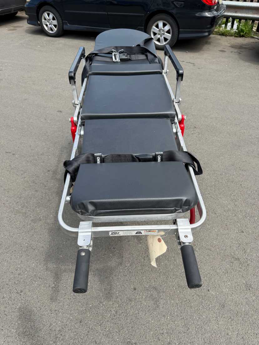 Ferno 28 Z Stretcher Cot / Chair — photo 4