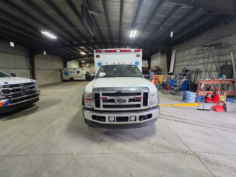 2008 Braun Ford Type I Ambulance — photo 4