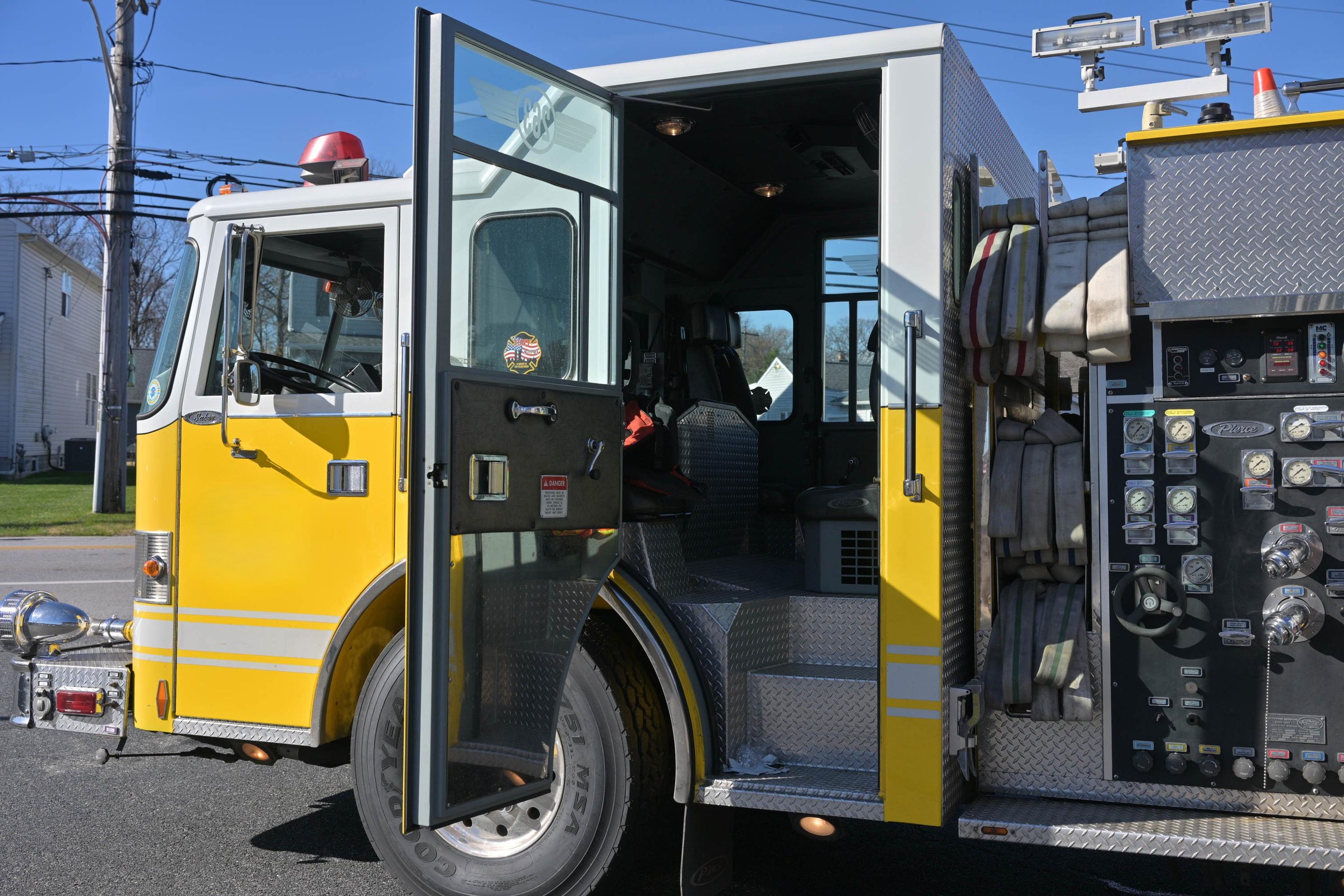 1998 Pierce Enforcer Pumper Tanker - image 15