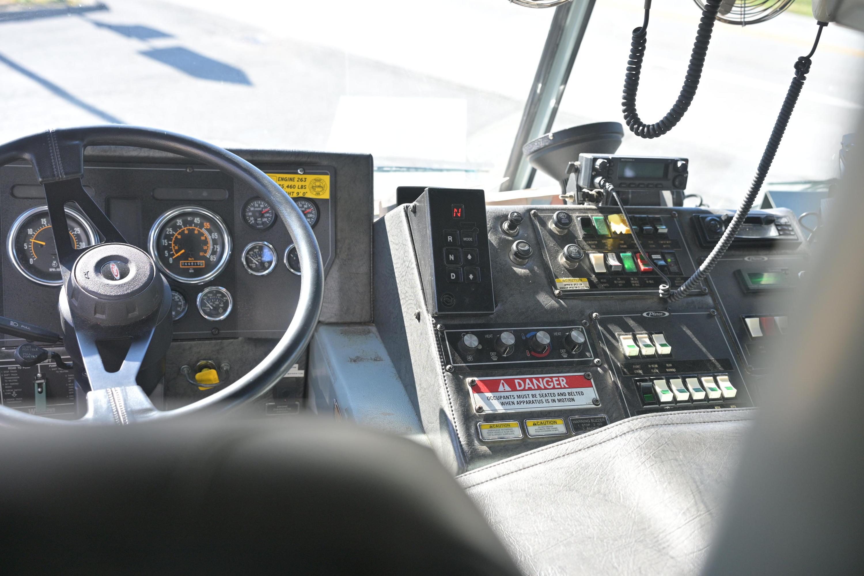 1998 Pierce Enforcer Pumper Tanker - image 39