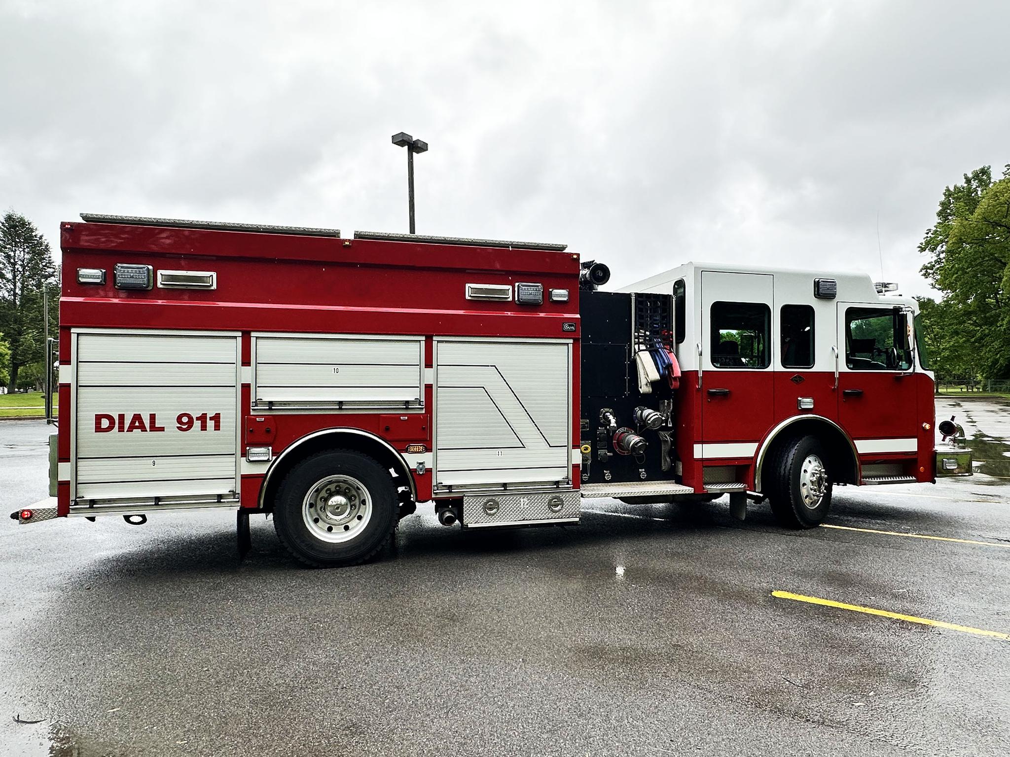 2007 4-Guys Spartan Rescue Pumper (1750/1000/30) - image 1