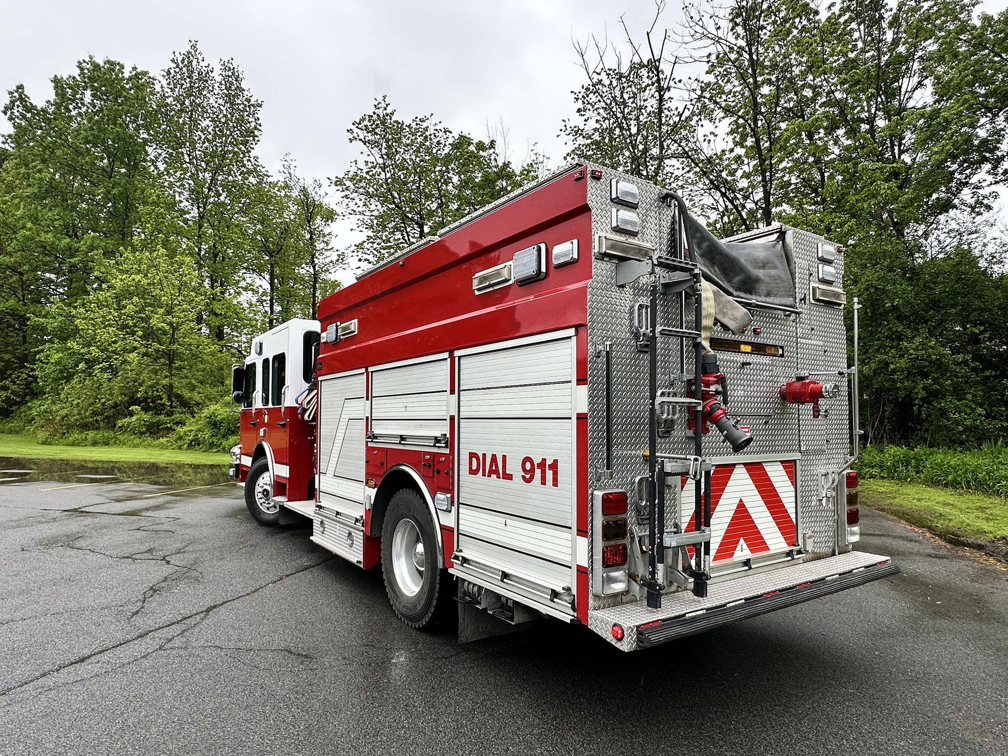 2007 4-Guys Spartan Rescue Pumper (1750/1000/30) - image 4
