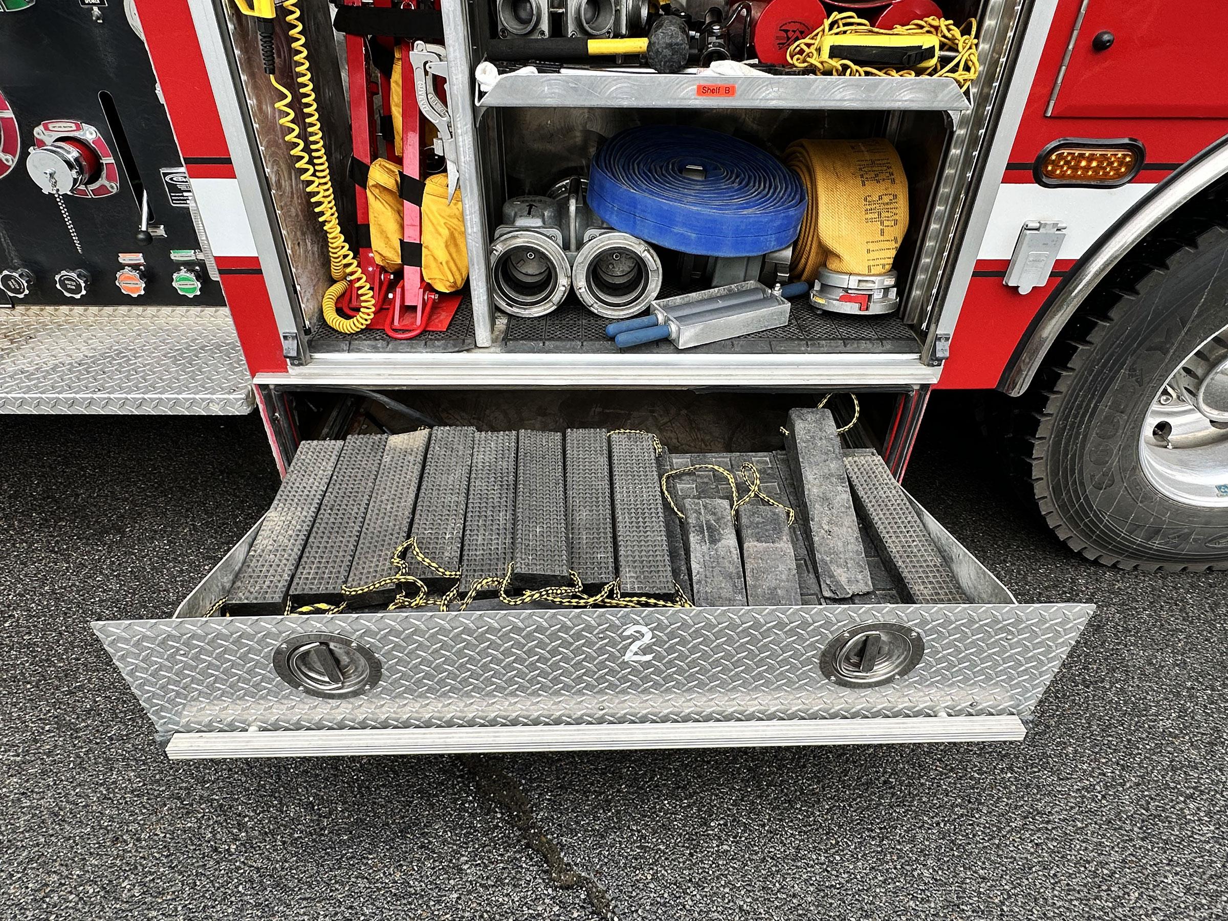 2007 4-Guys Spartan Rescue Pumper (1750/1000/30) - image 13