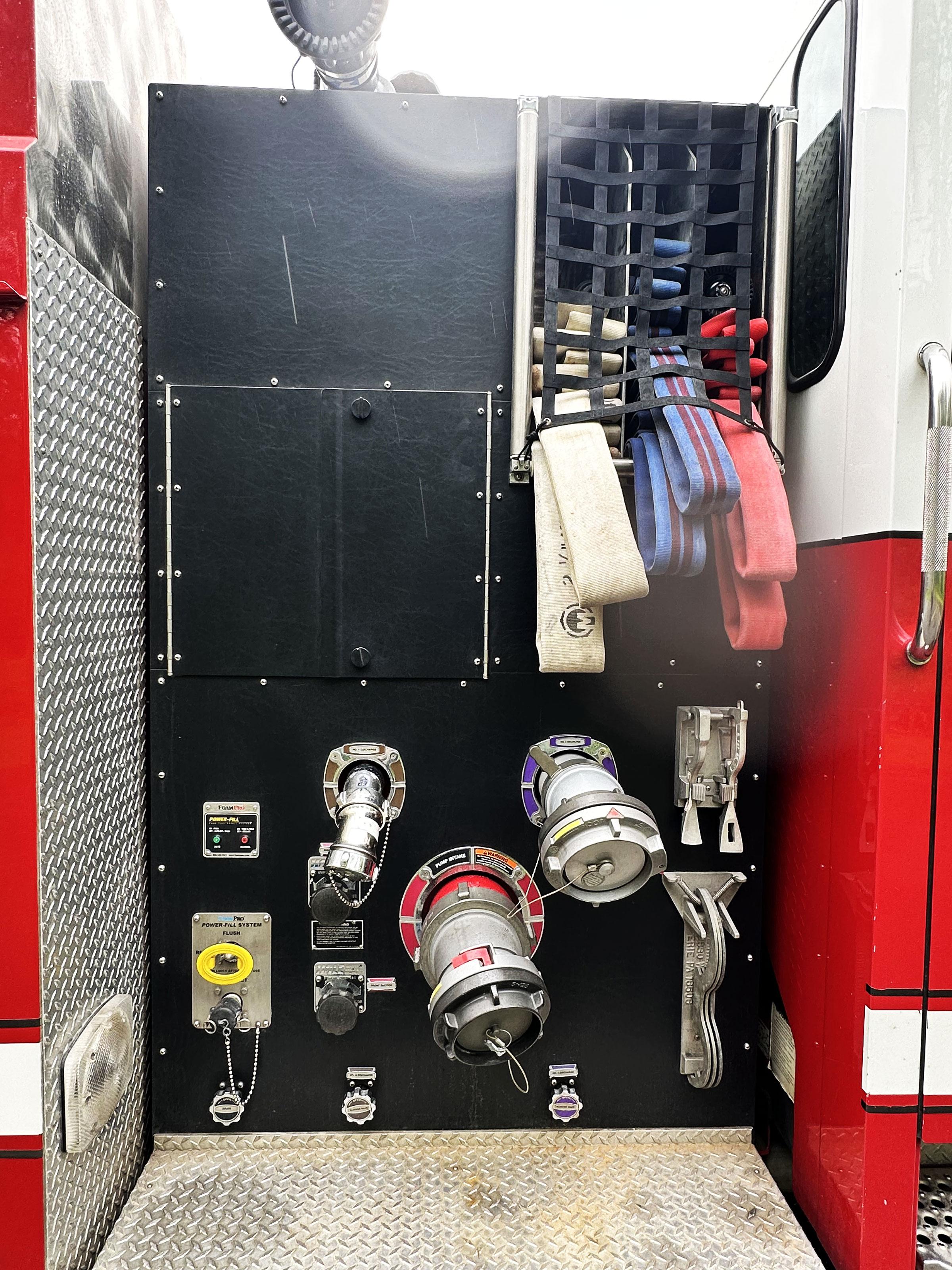2007 4-Guys Spartan Rescue Pumper (1750/1000/30) - image 21