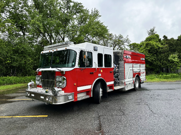 2007 4-Guys Spartan Rescue Pumper (1750/1000/30) - image 2