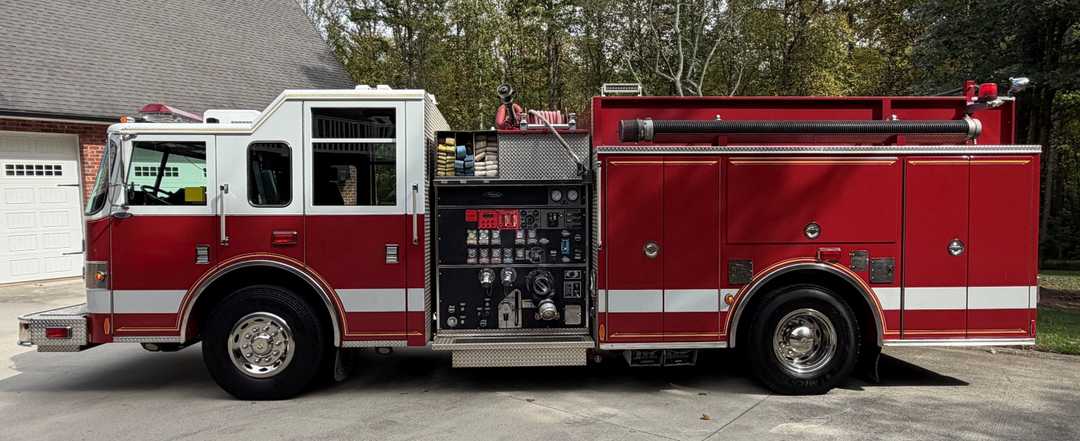 2003 Pierce Saber Pumper