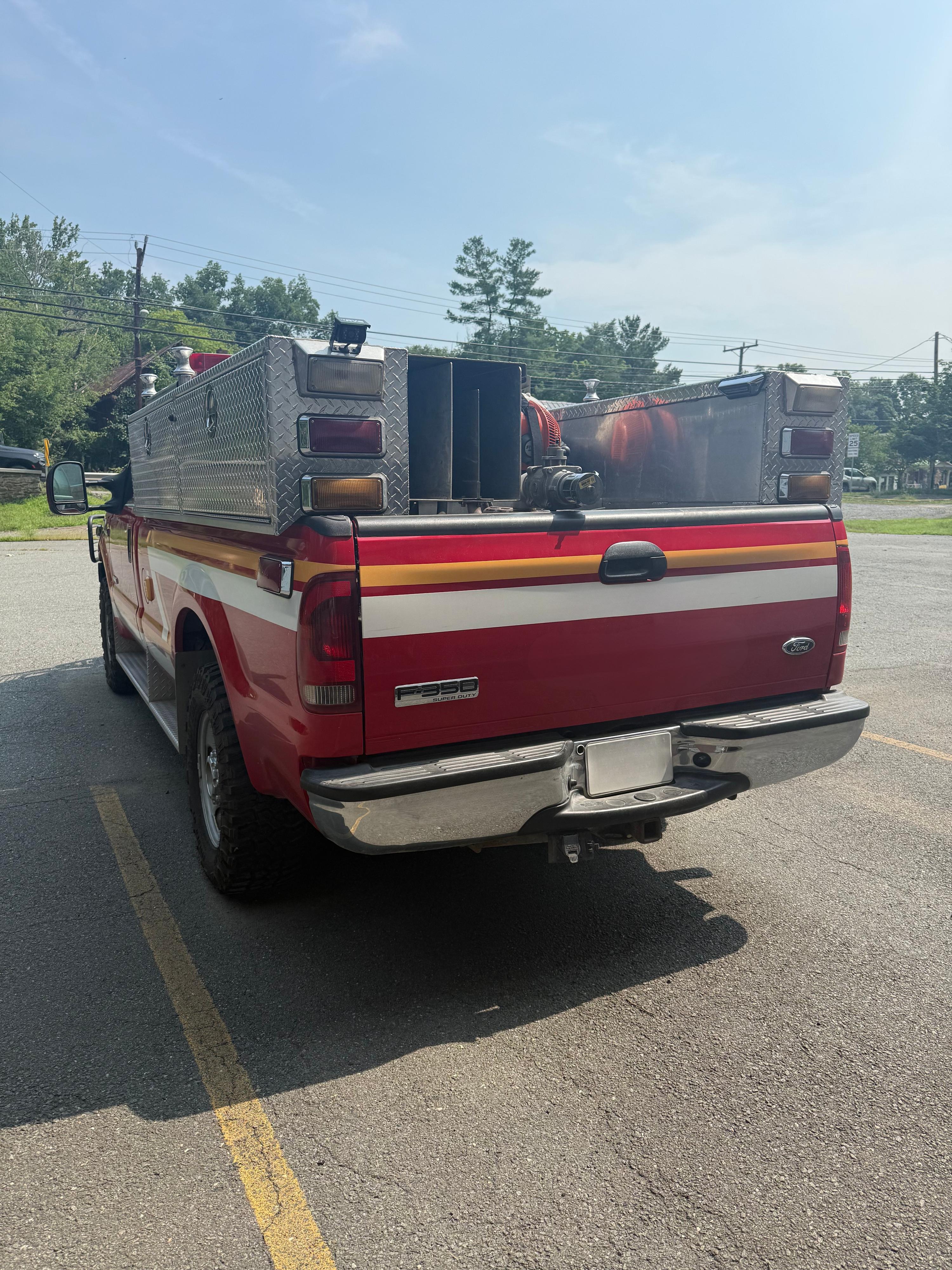 2006 Ford 4x4 Brush Truck - image 3