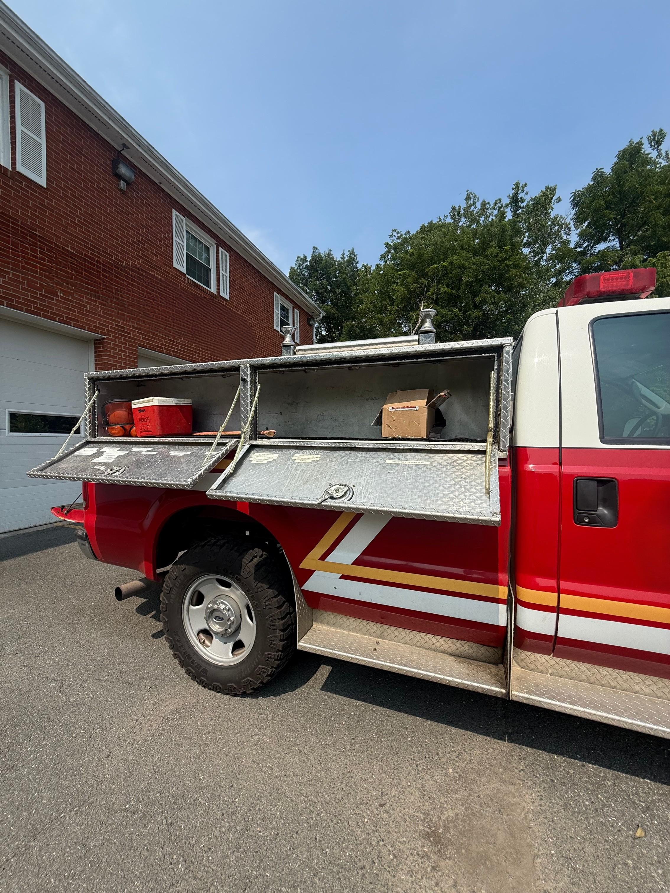 2006 Ford 4x4 Brush Truck - image 9