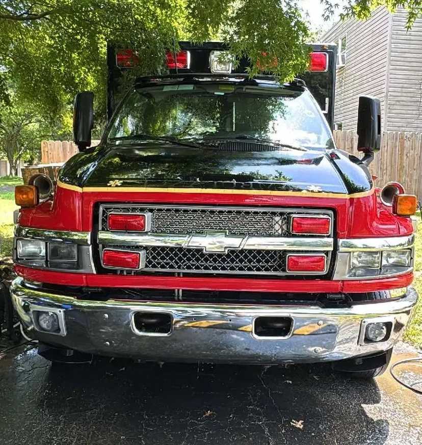 2009 LifeLine Chevrolet Ambulance