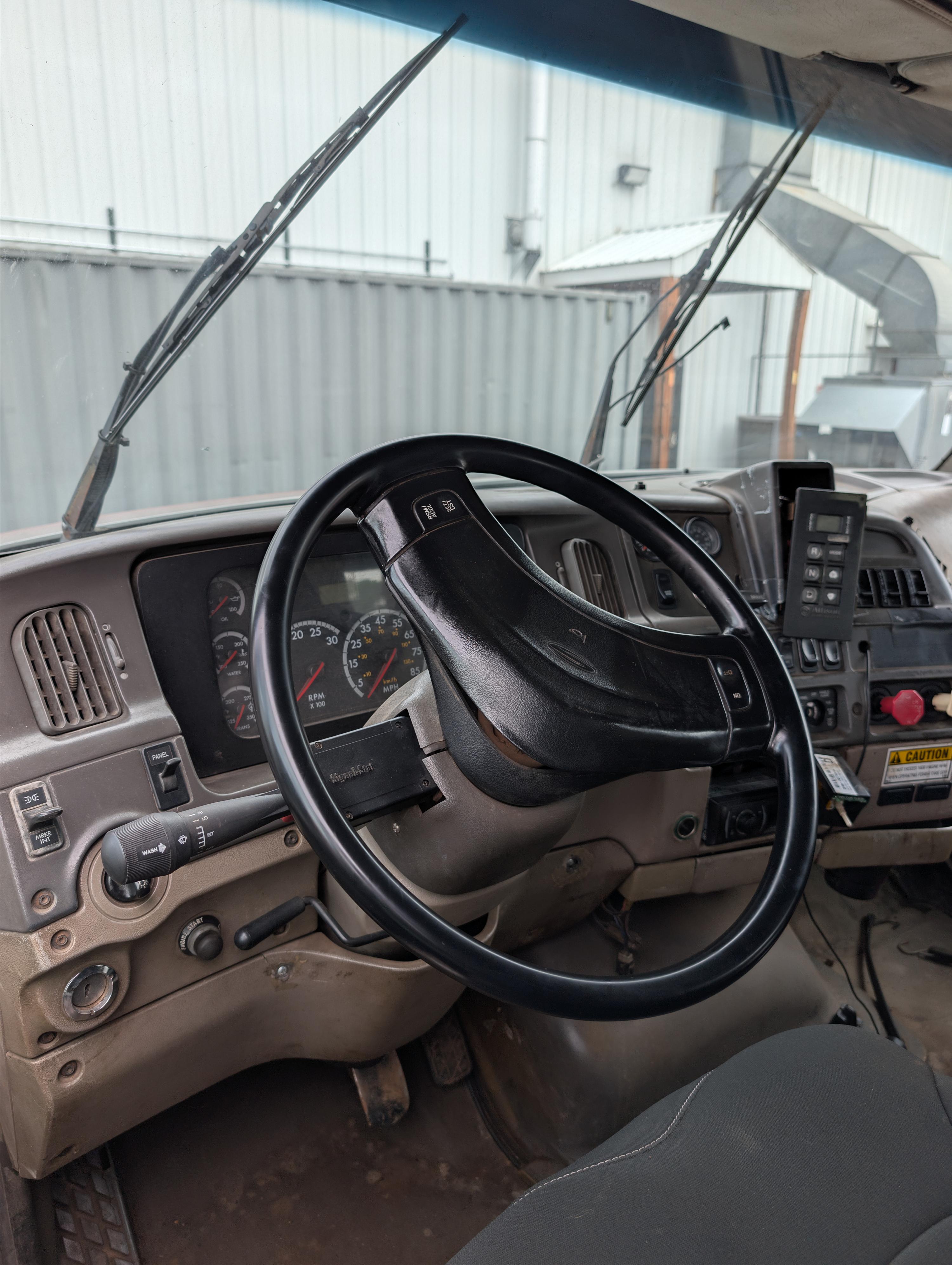 2007 Sterling Roll-Off - image 11