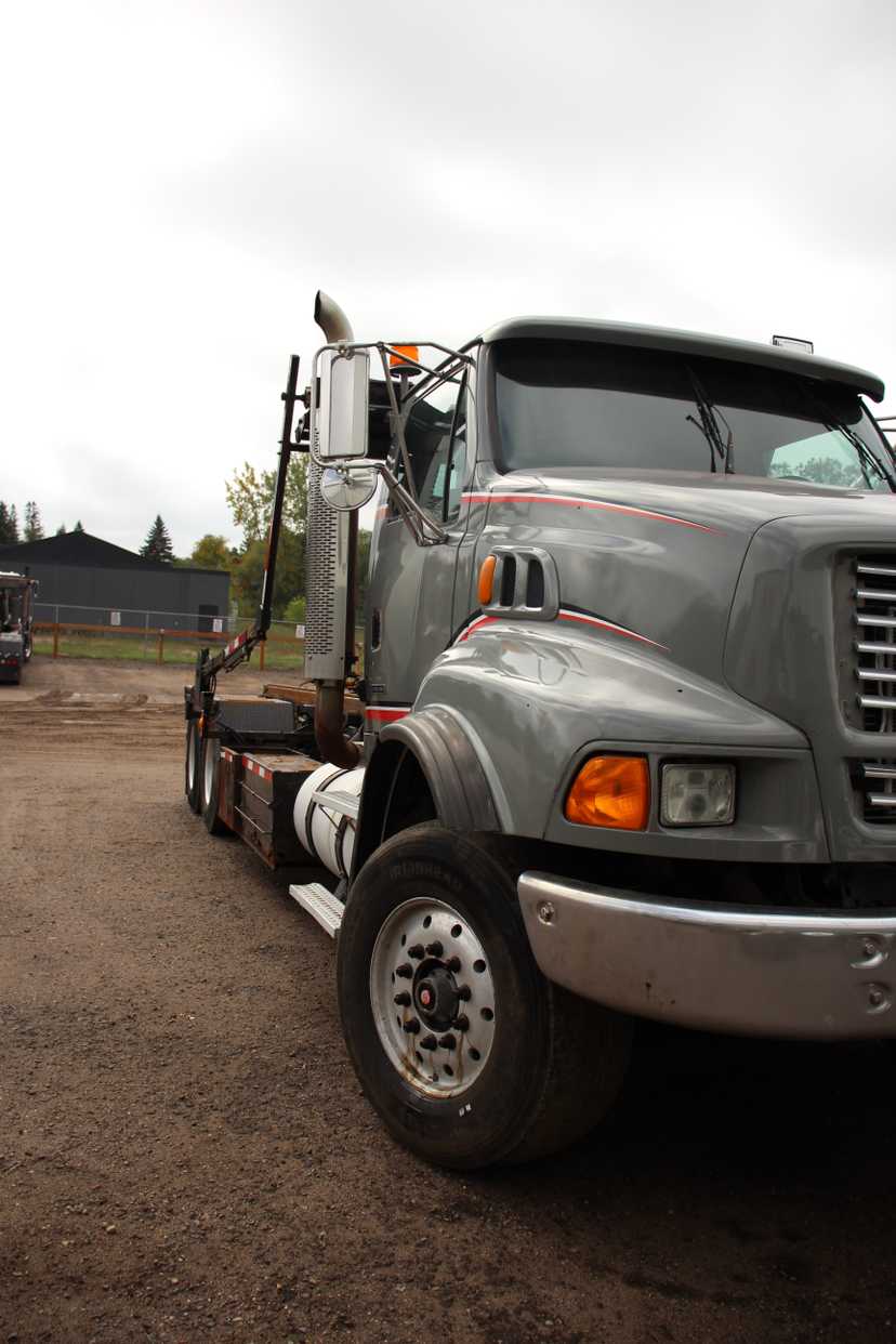 2007 Sterling Roll-Off