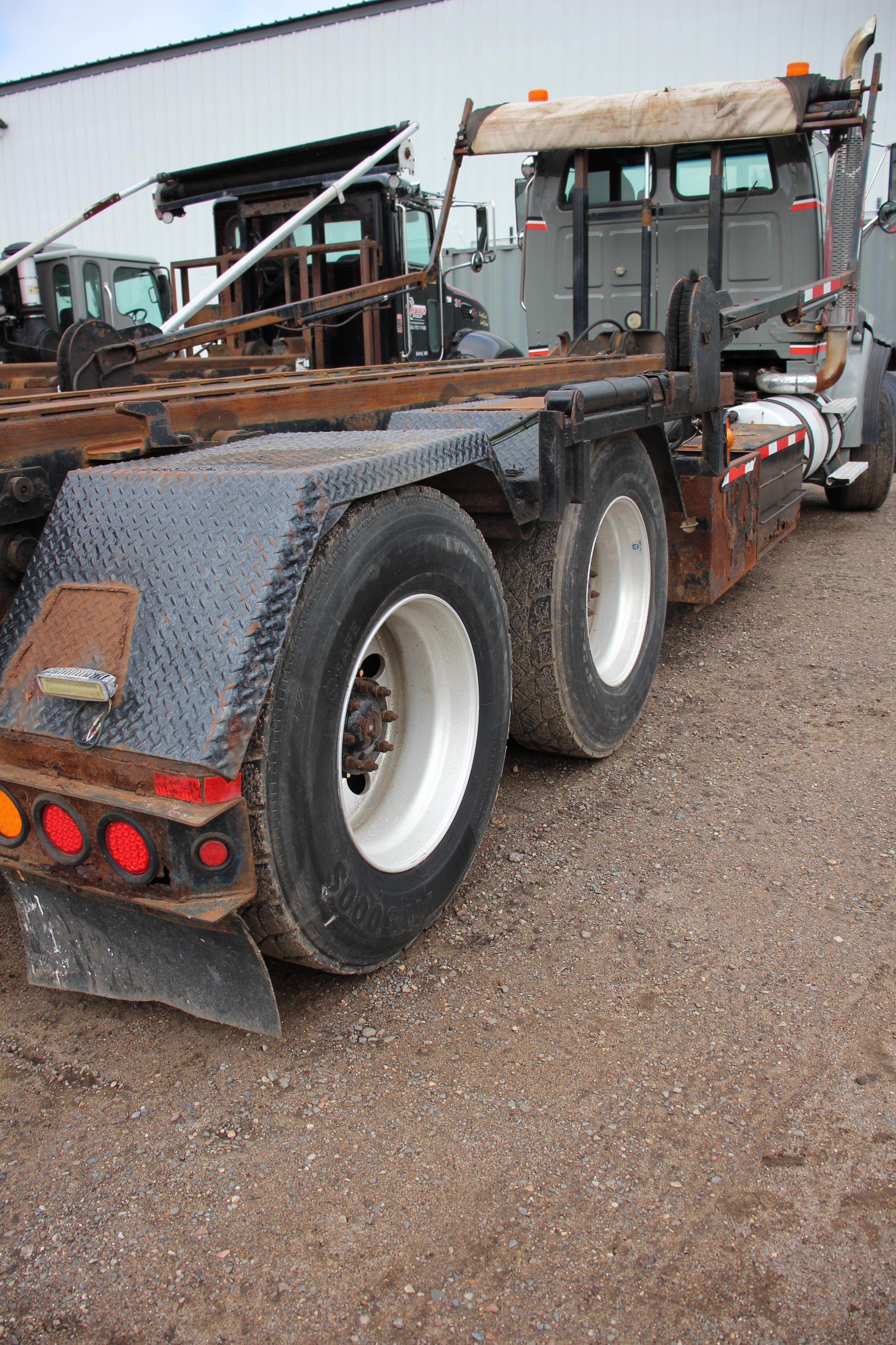 2007 Sterling Roll-Off - image 6