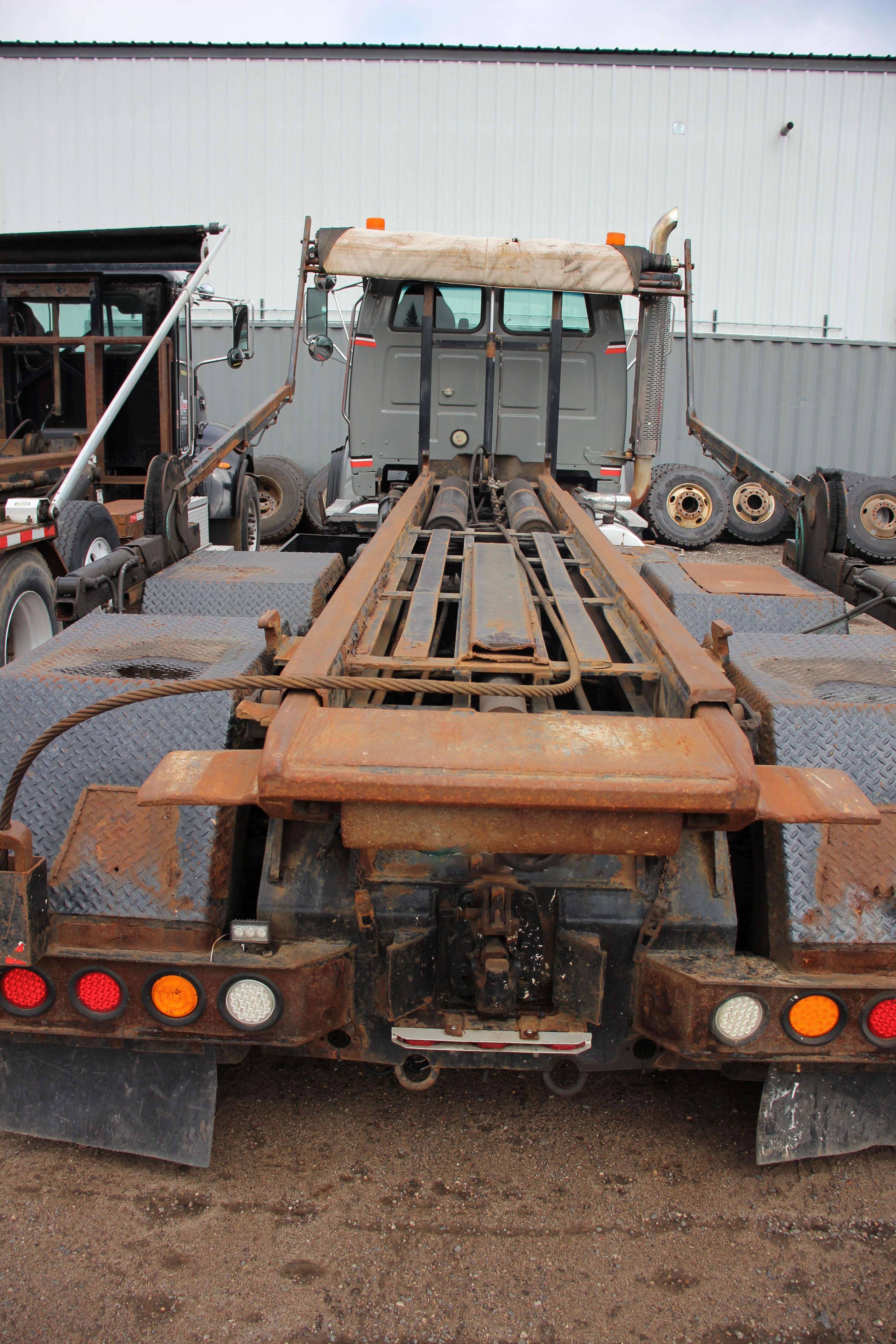 2007 Sterling Roll-Off - image 7