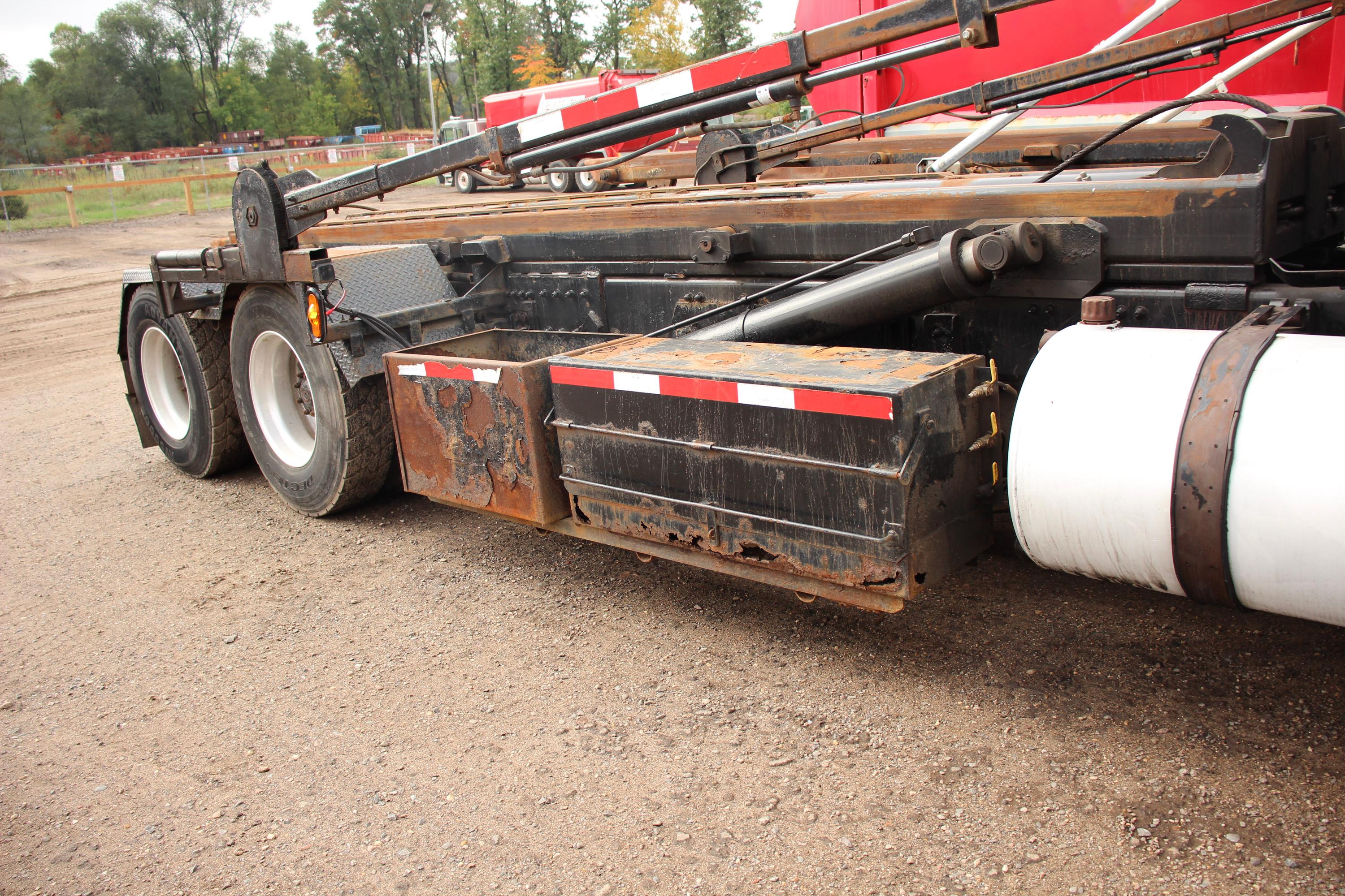 2007 Sterling Roll-Off - image 14