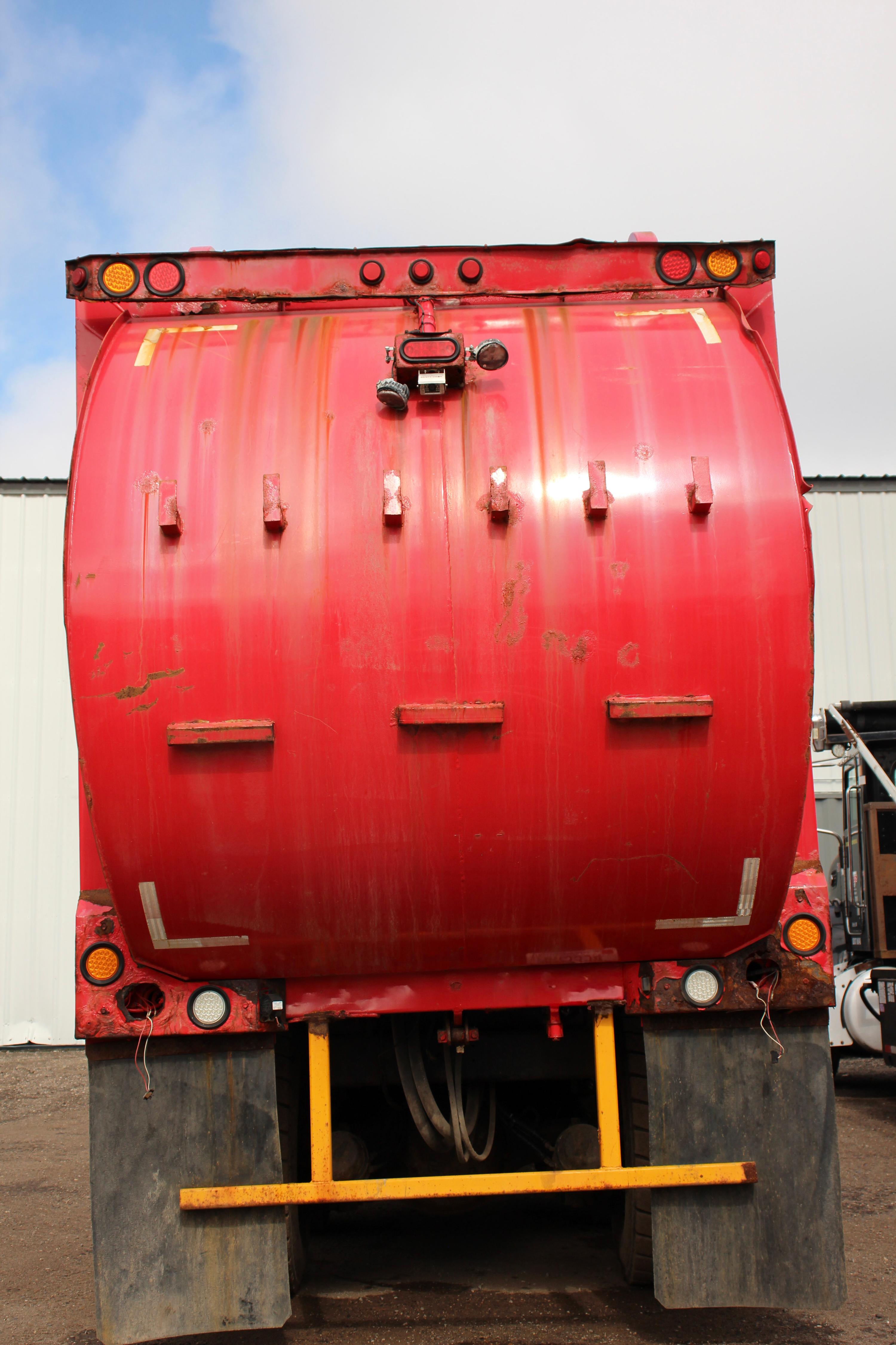 2008 McNeilus Automated Side Loader - image 8